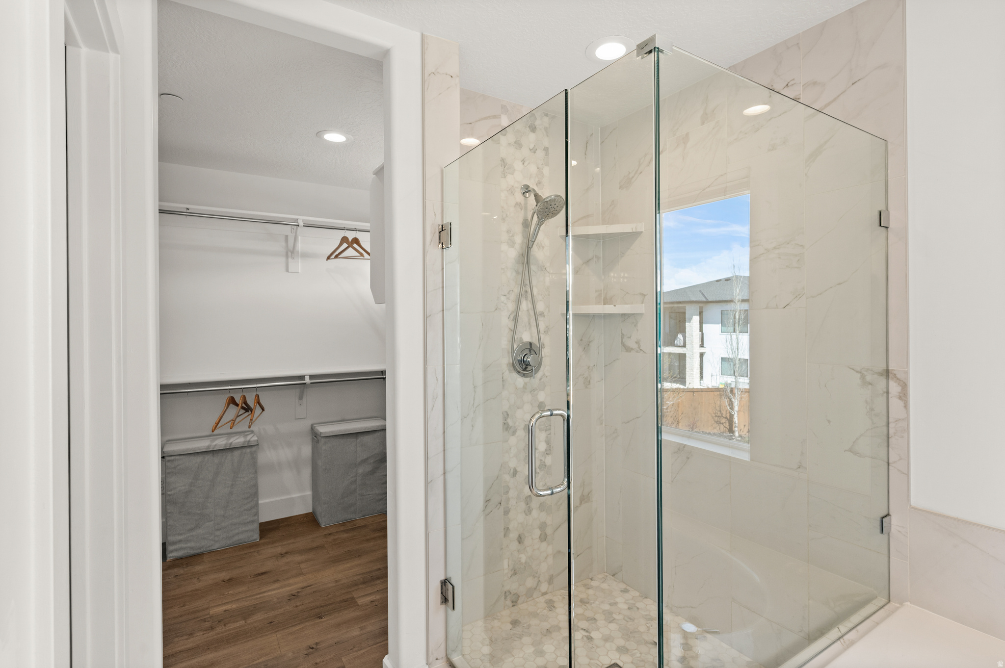 SUNCREST | EDELWEISS - Residential Lease