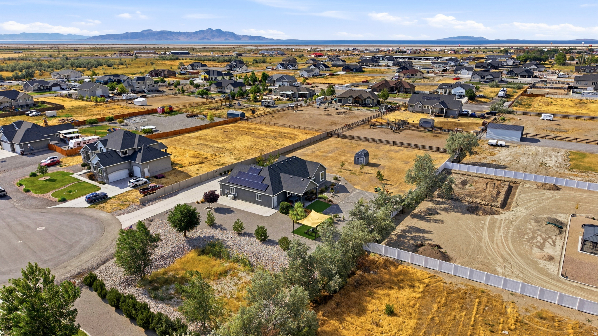 BRIDLE WALK ACRES SUBDIVISION - Residential