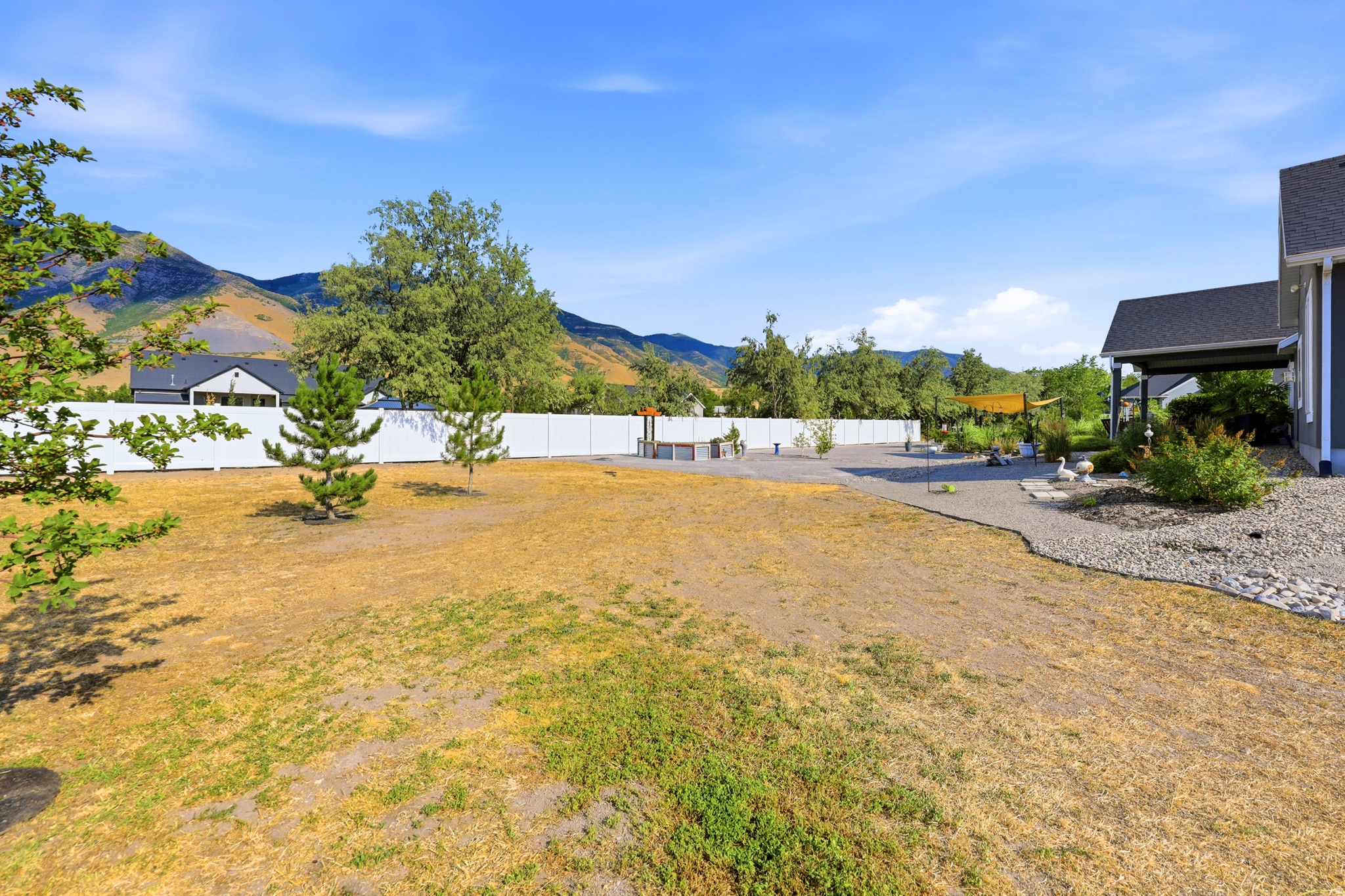 BRIDLE WALK ACRES SUBDIVISION - Residential