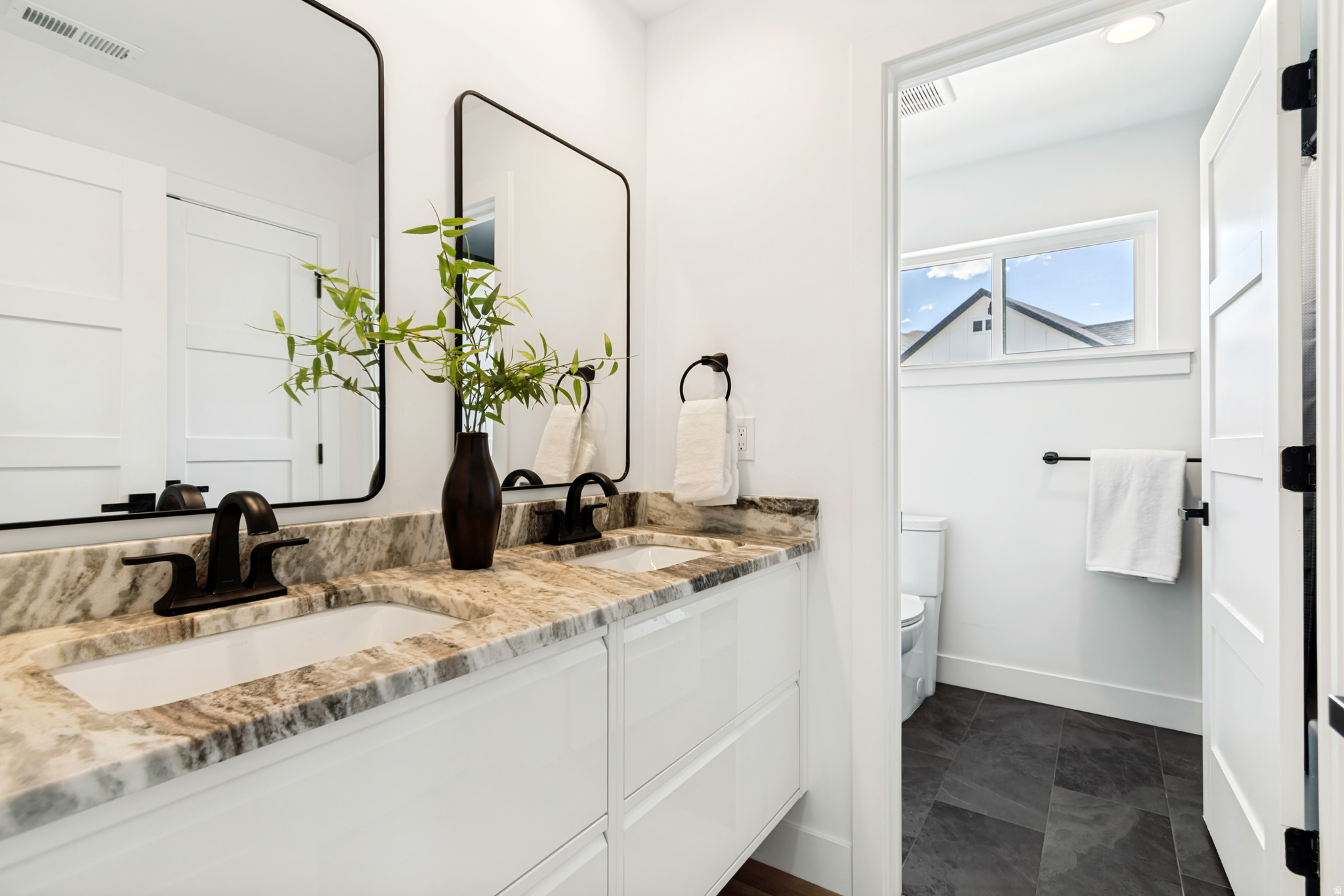 JACOBS - Residential