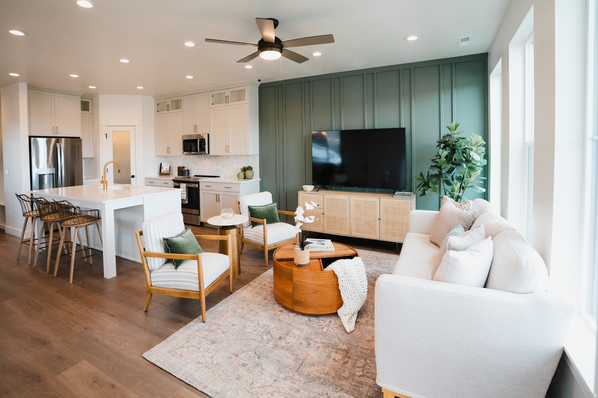 RIVER RUN - Residential