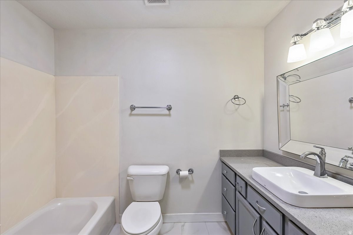 PARK PLACE TOWNHOMES - Residential