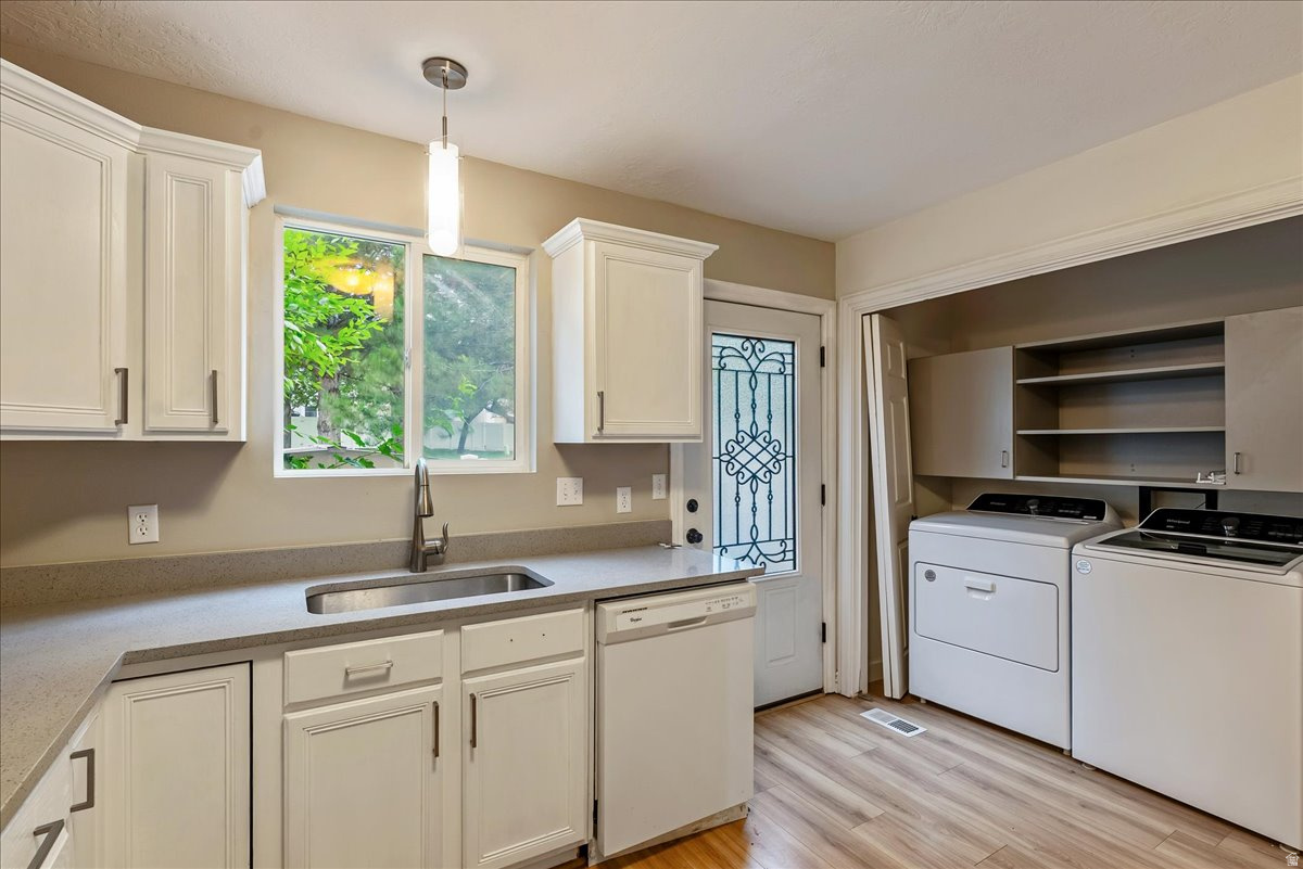 PARK PLACE TOWNHOMES - Residential