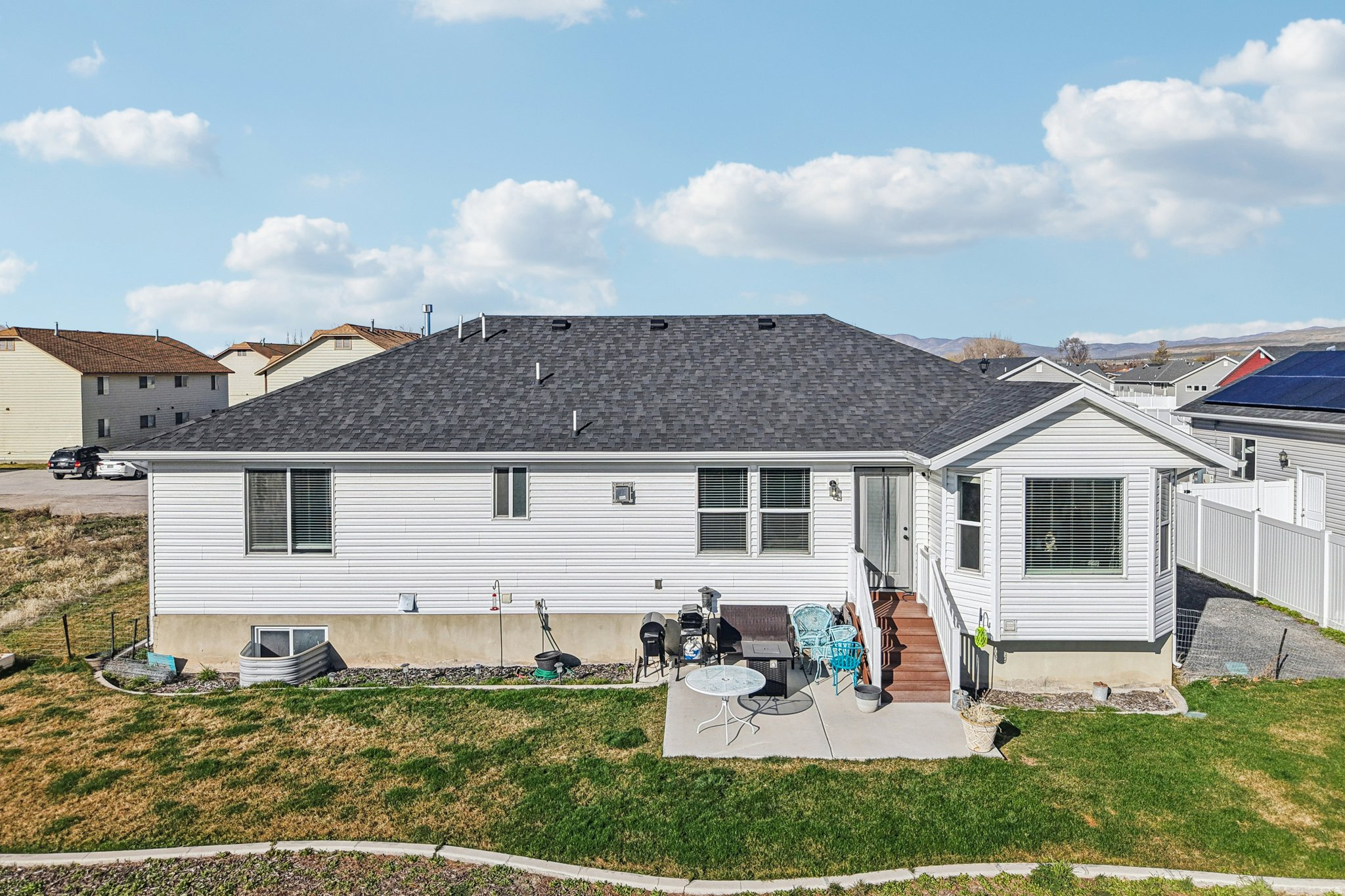 CHADAZ ESTATES - Residential