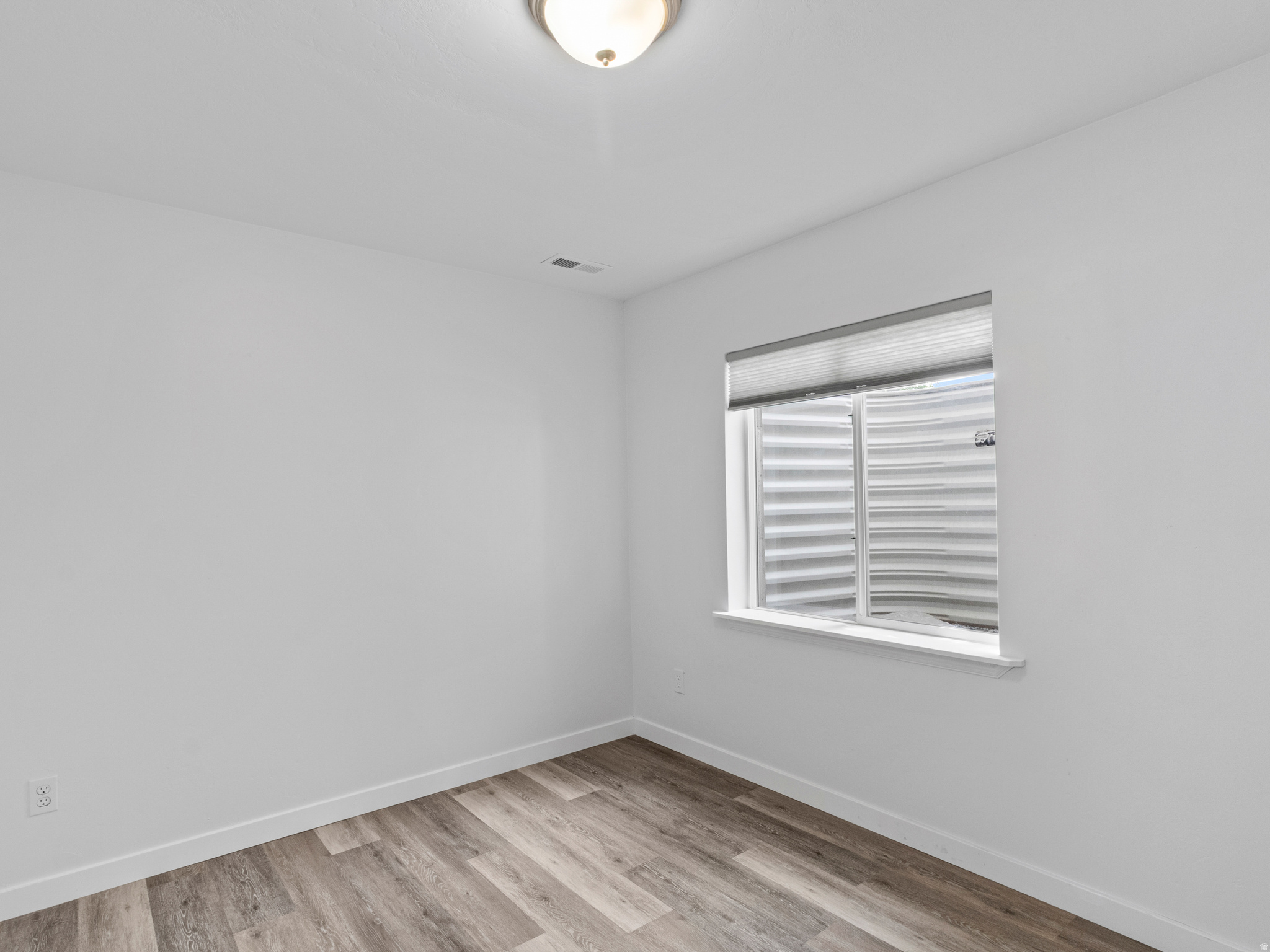 DAYBREAK - Residential