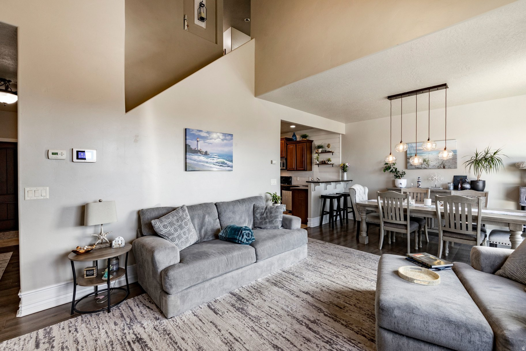 TRAVERSE CHATEAUX - Residential