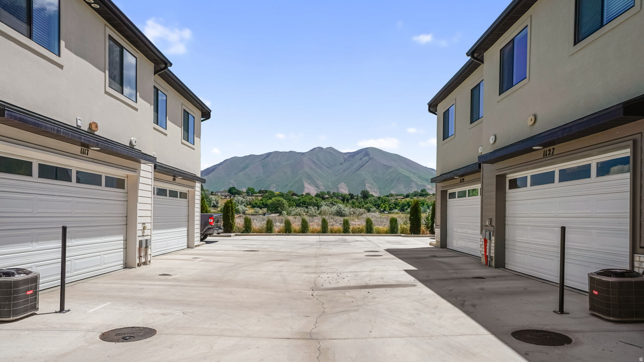 RIVER RUN - Residential