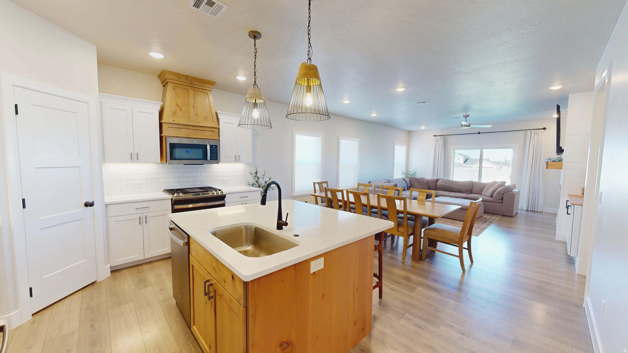 SETTLERS SQUARE SUBDIVISION - Residential