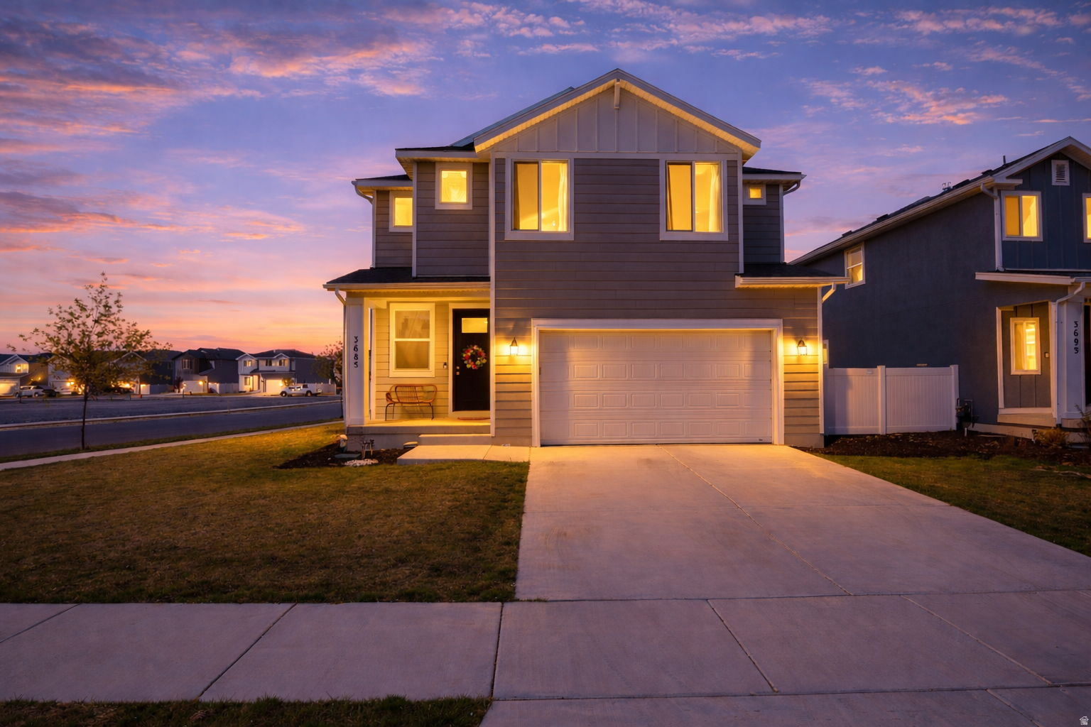Beautiful like-new home with room to grow! Situated on a large corner lot with a fenced yard and patio. This spacious floor plan features 4 large bedrooms plus a loft. The primary bedroom offers an en suite bathroom with double sinks, separate tub and shower and a large walk-in closet. The main floor features an open floor plan featuring a kitchen with quartz counters, stainless steel appliances and a large pantry. The location can't be beat with several parks, walking & biking trails within walking distance. Close to the city center where there is a grocery store and multiple dining options. Access to the community park and clubhouse with gym, game room and gathering spaces.