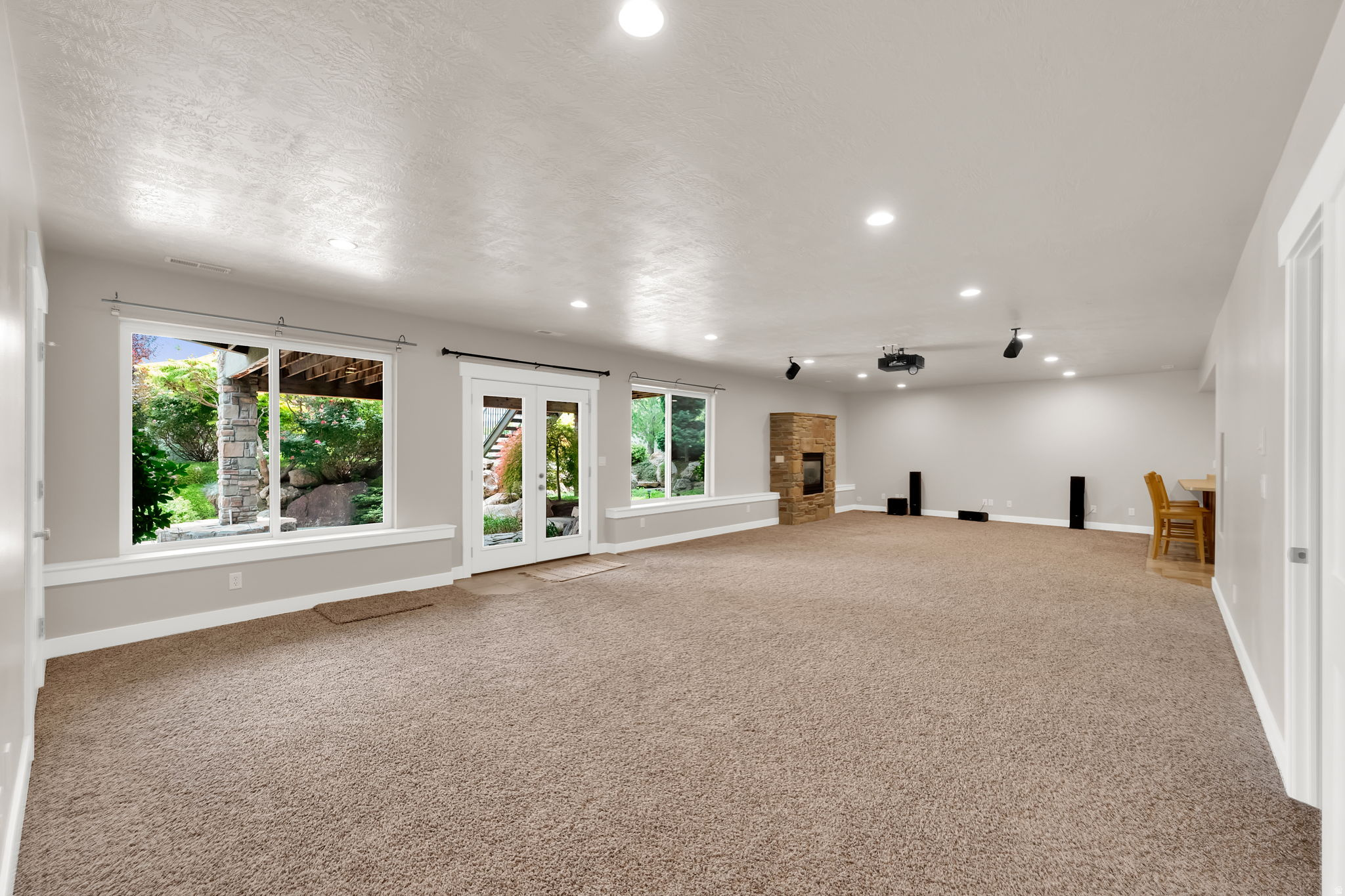 BISON RIDGE - Residential