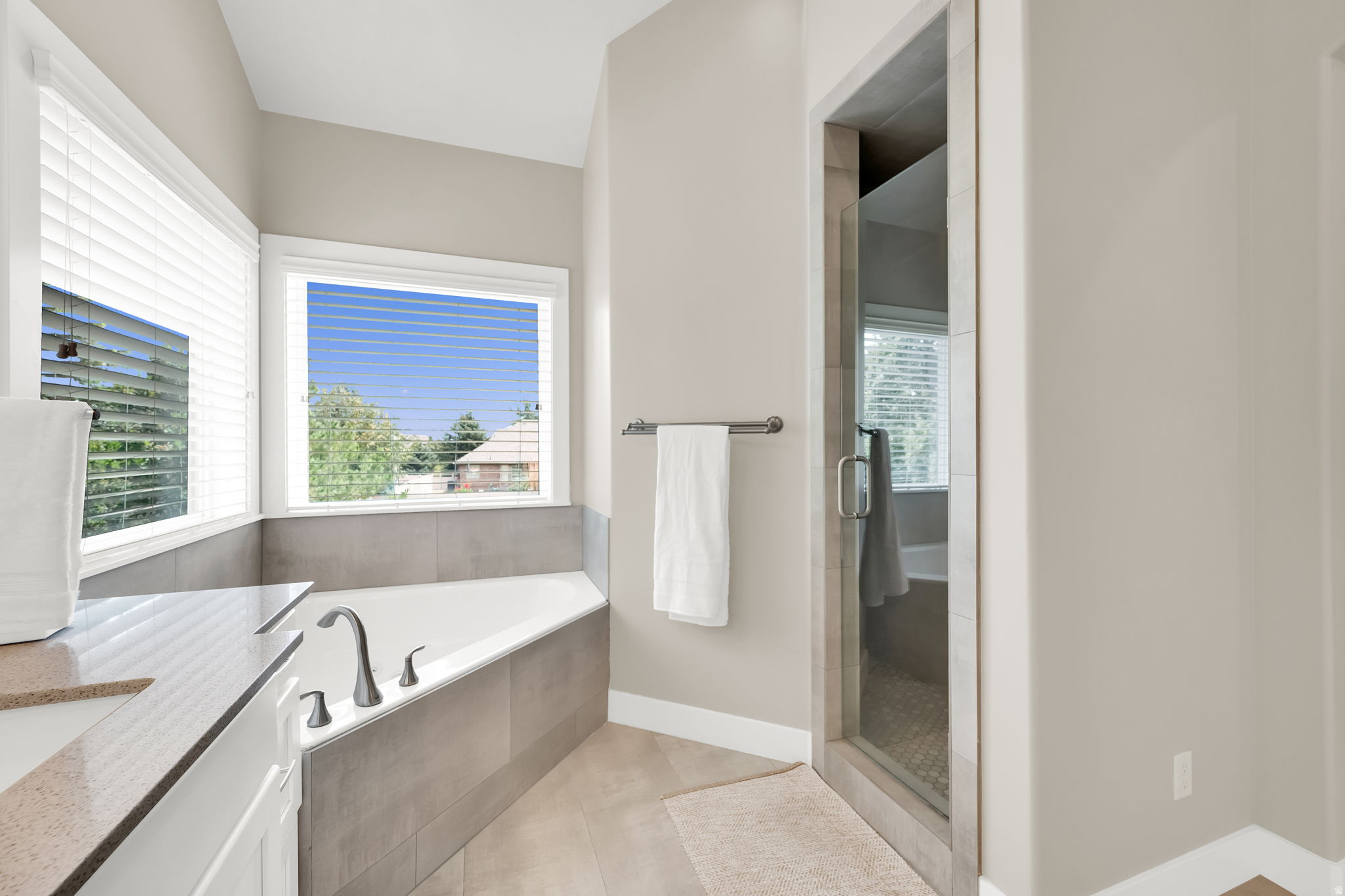 BISON RIDGE - Residential