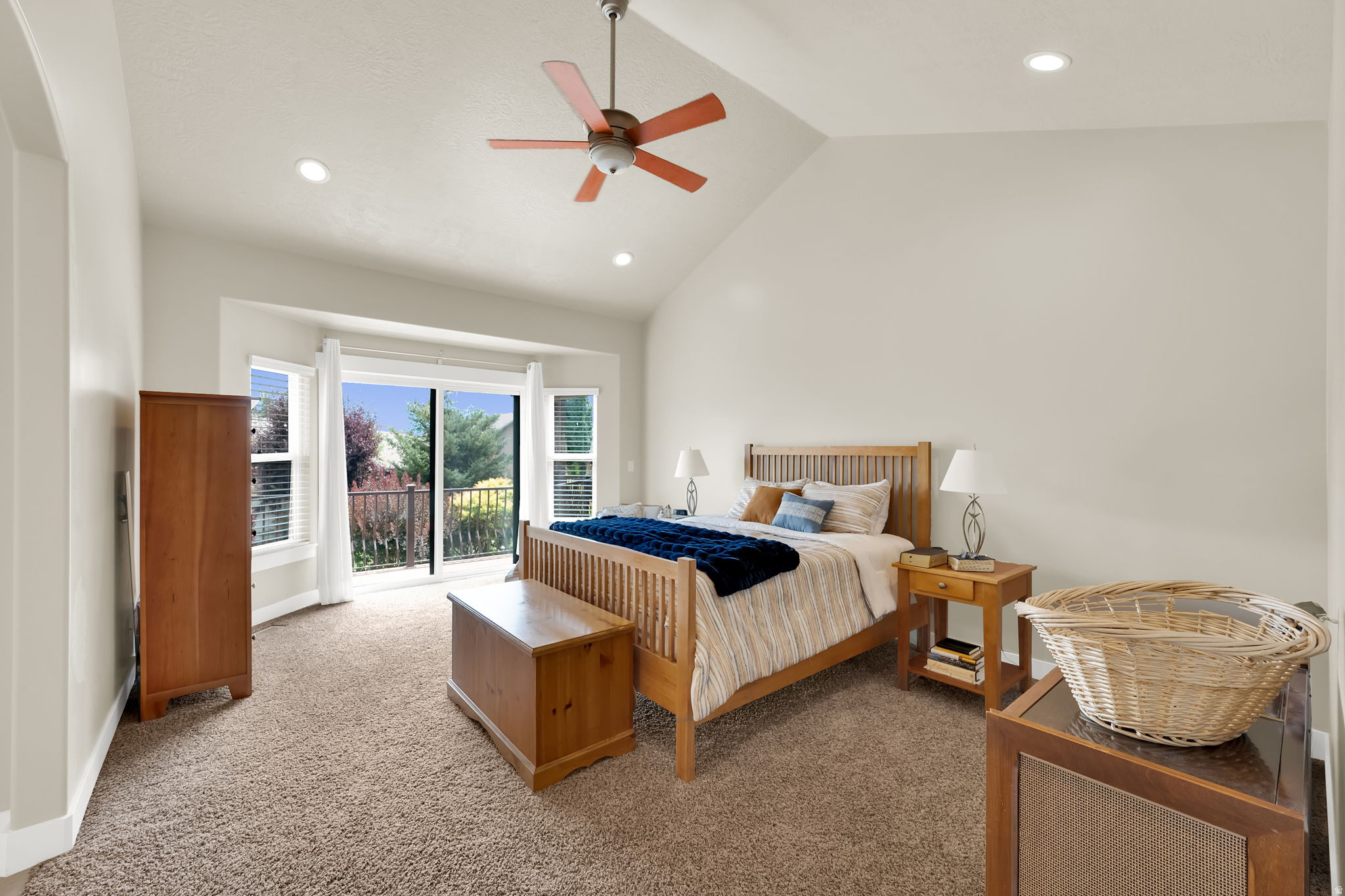 BISON RIDGE - Residential