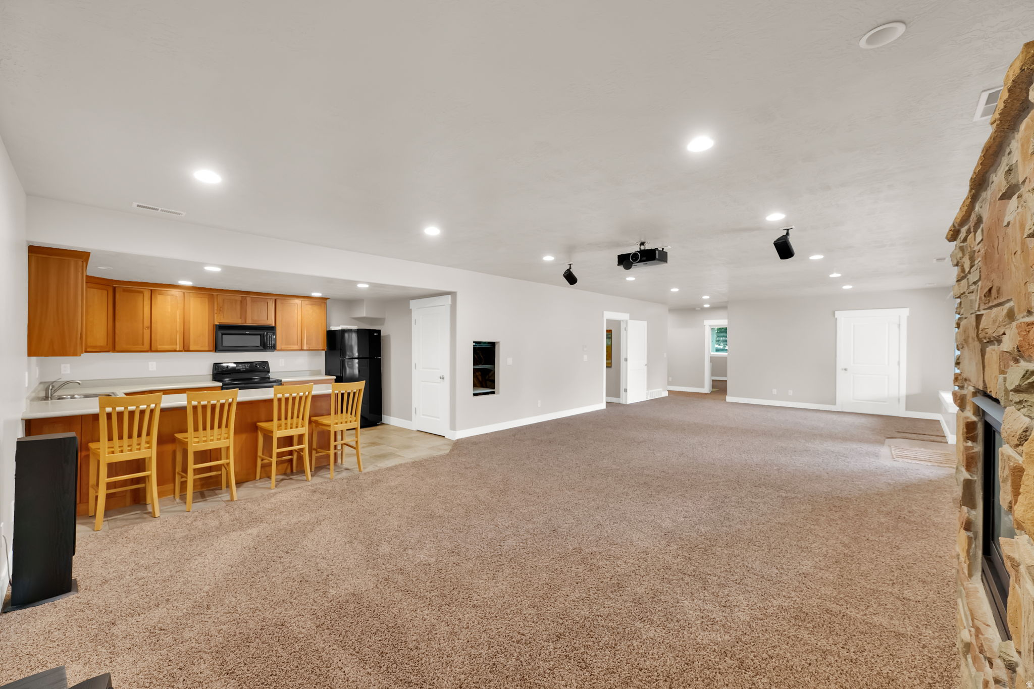 BISON RIDGE - Residential