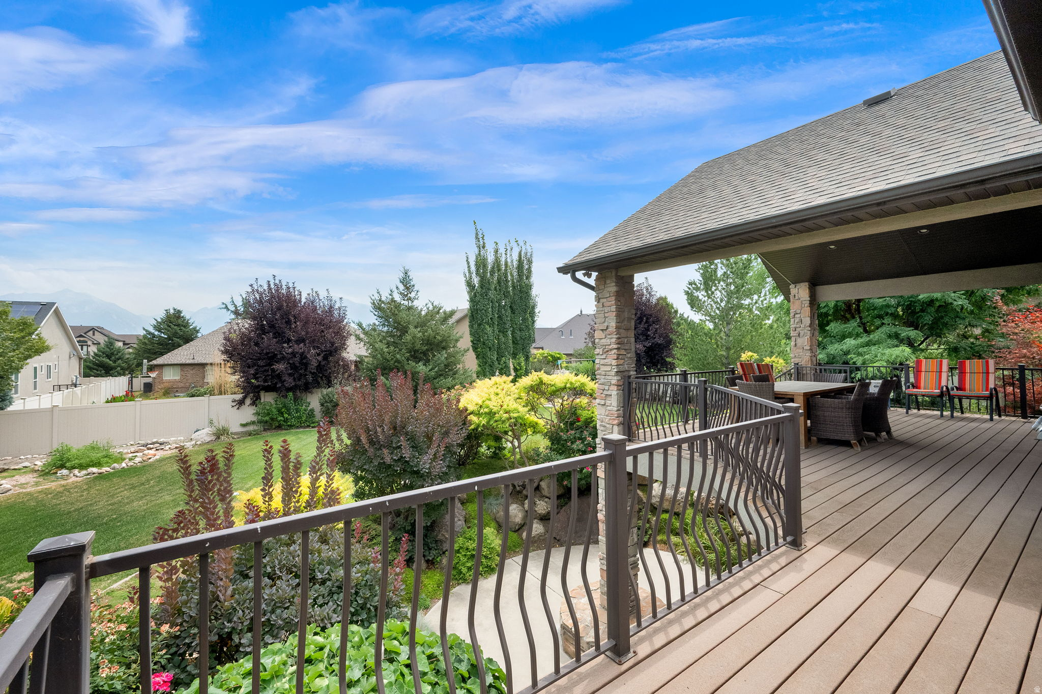 BISON RIDGE - Residential