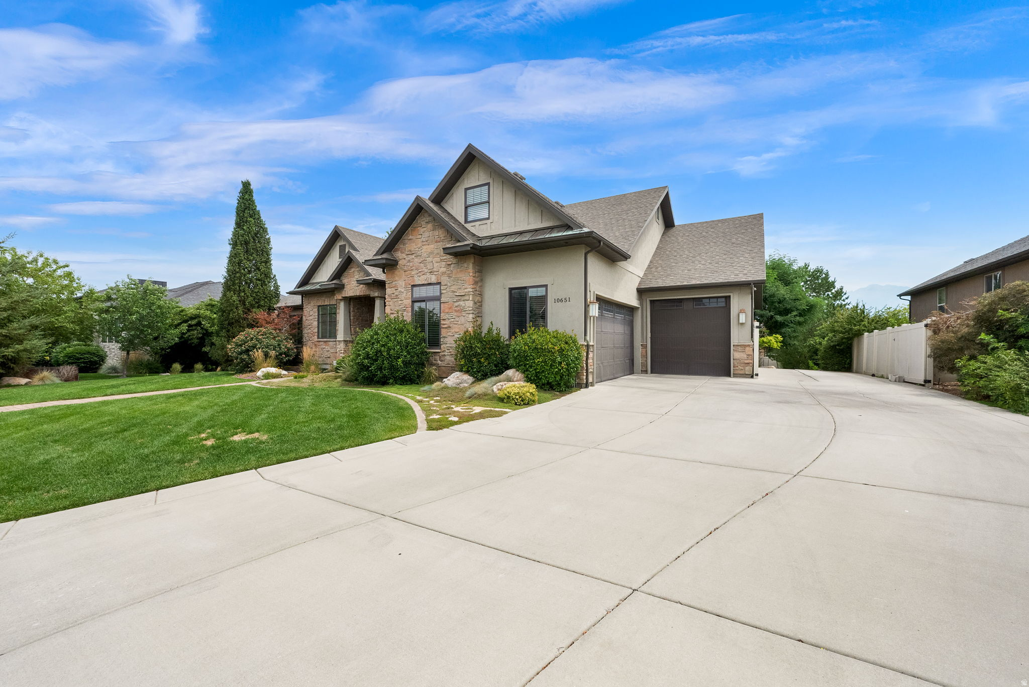 BISON RIDGE - Residential