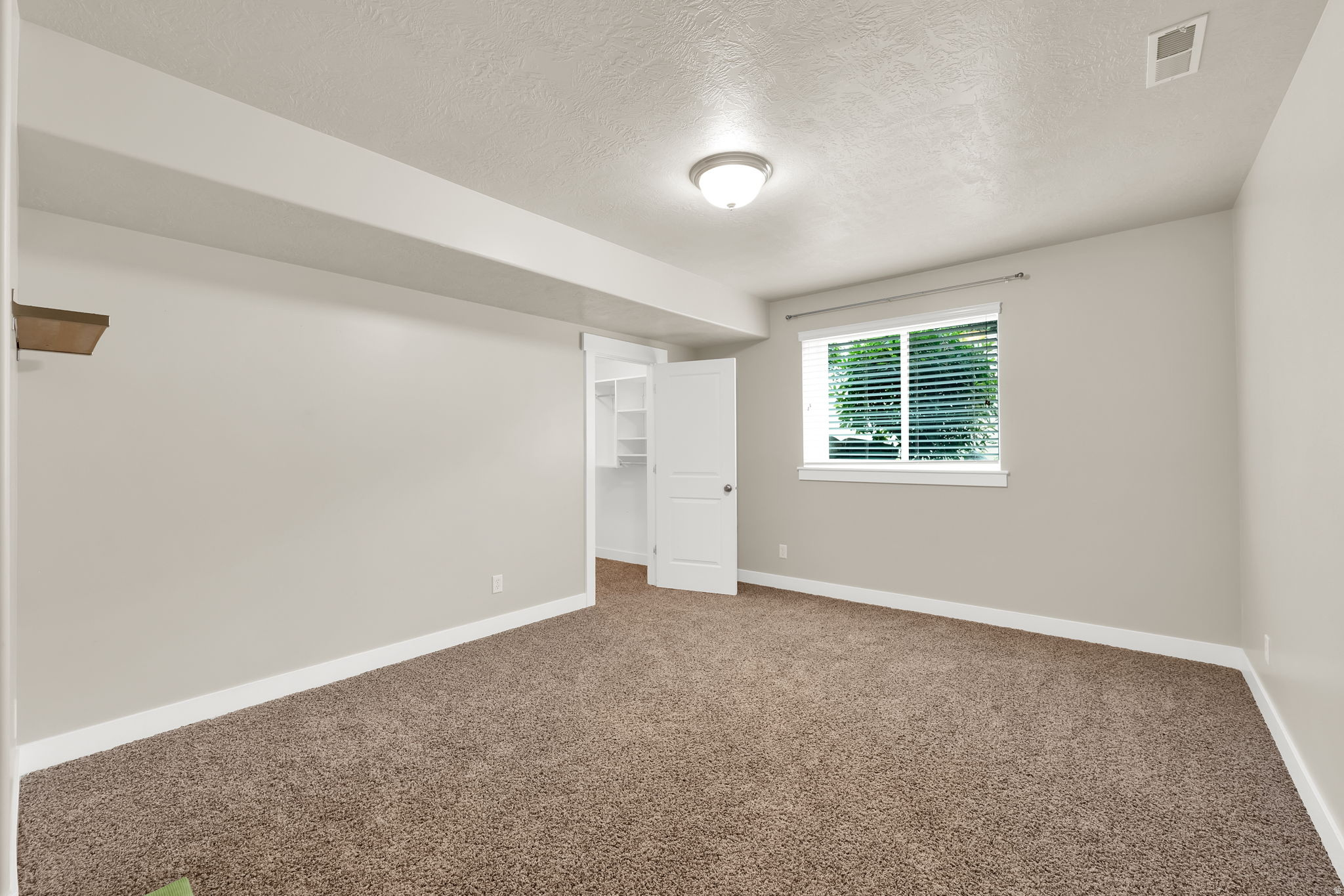 BISON RIDGE - Residential
