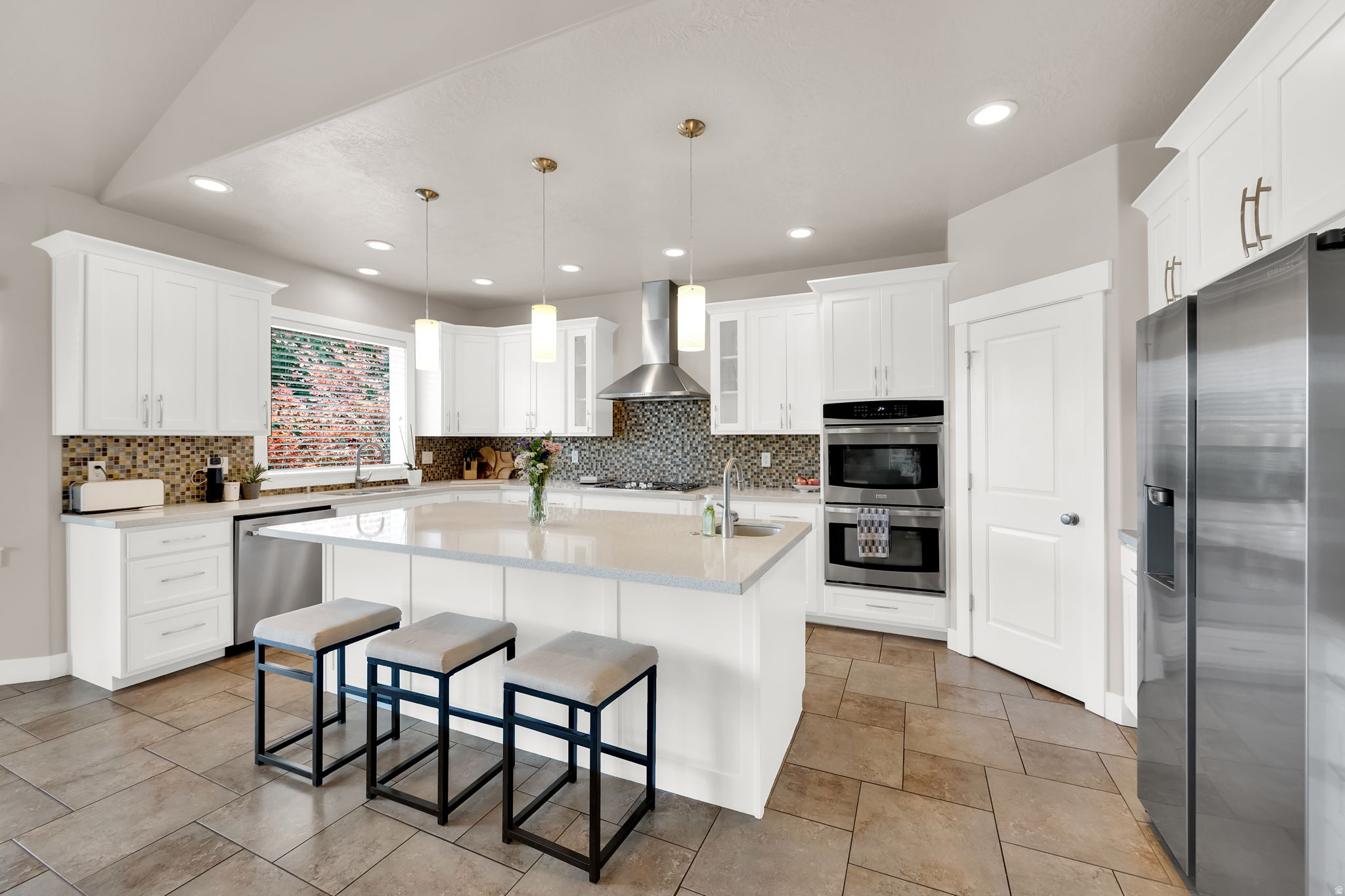 BISON RIDGE - Residential