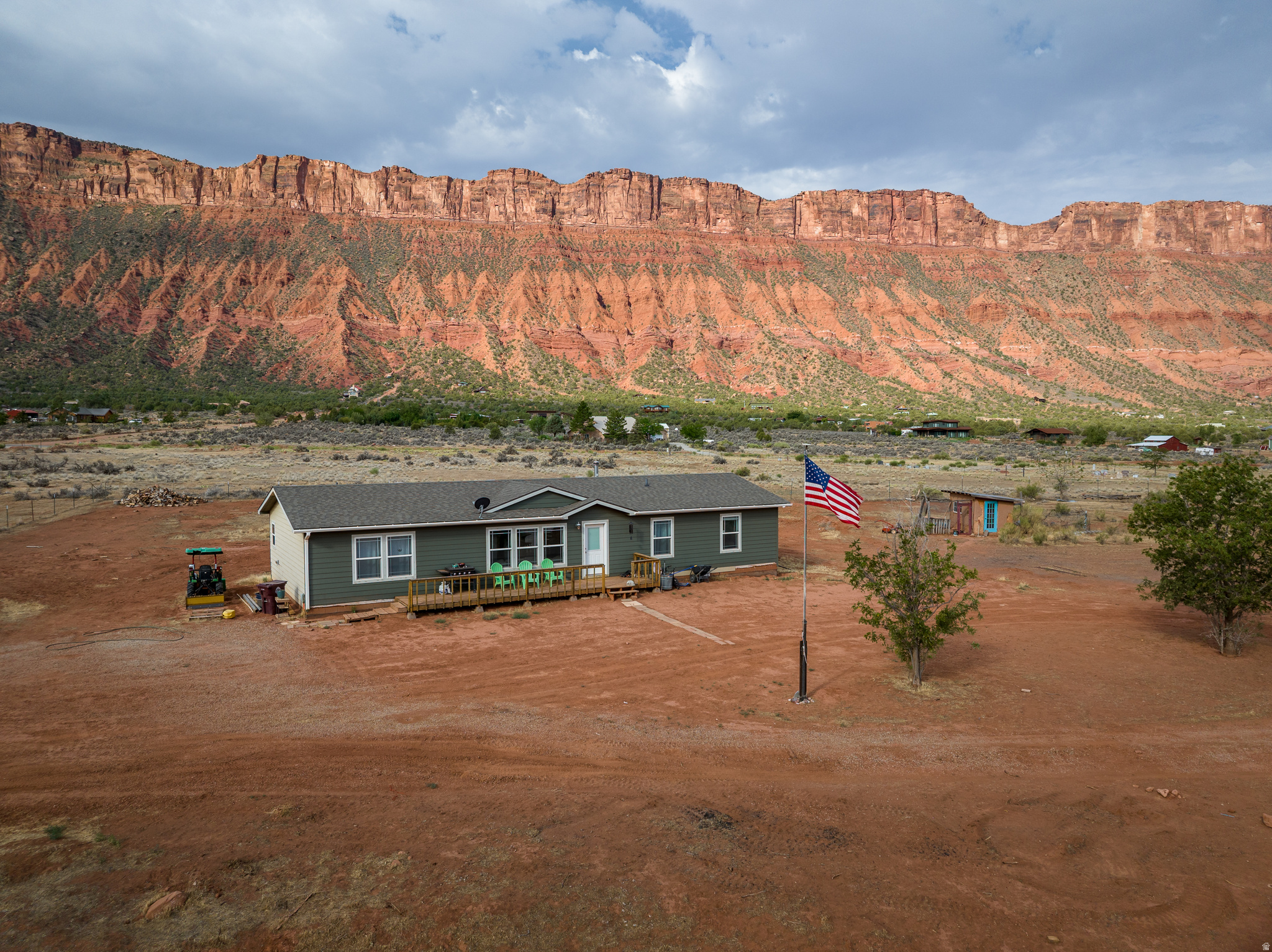 Discover peaceful country living in the heart of Castle Valley, Utah! This spacious 1,760-square-foot modular home offers 4 bedrooms and 2 bathrooms, all situated on an impressive 4.62-acre parcel. Surrounded by the breathtaking natural beauty Castle Valley is known for, this property offers plenty of space, privacy, and endless possibilities. Enjoy stunning red rock and mountain views, wide-open skies, and the tranquility of rural living while still being within reach of Moab's amenities. Whether you're looking for a full-time residence, a peaceful retreat, or a property with room to create your own vision, this Castle Valley home is a wonderful opportunity to enjoy the beauty and lifestyle of southeastern Utah.
