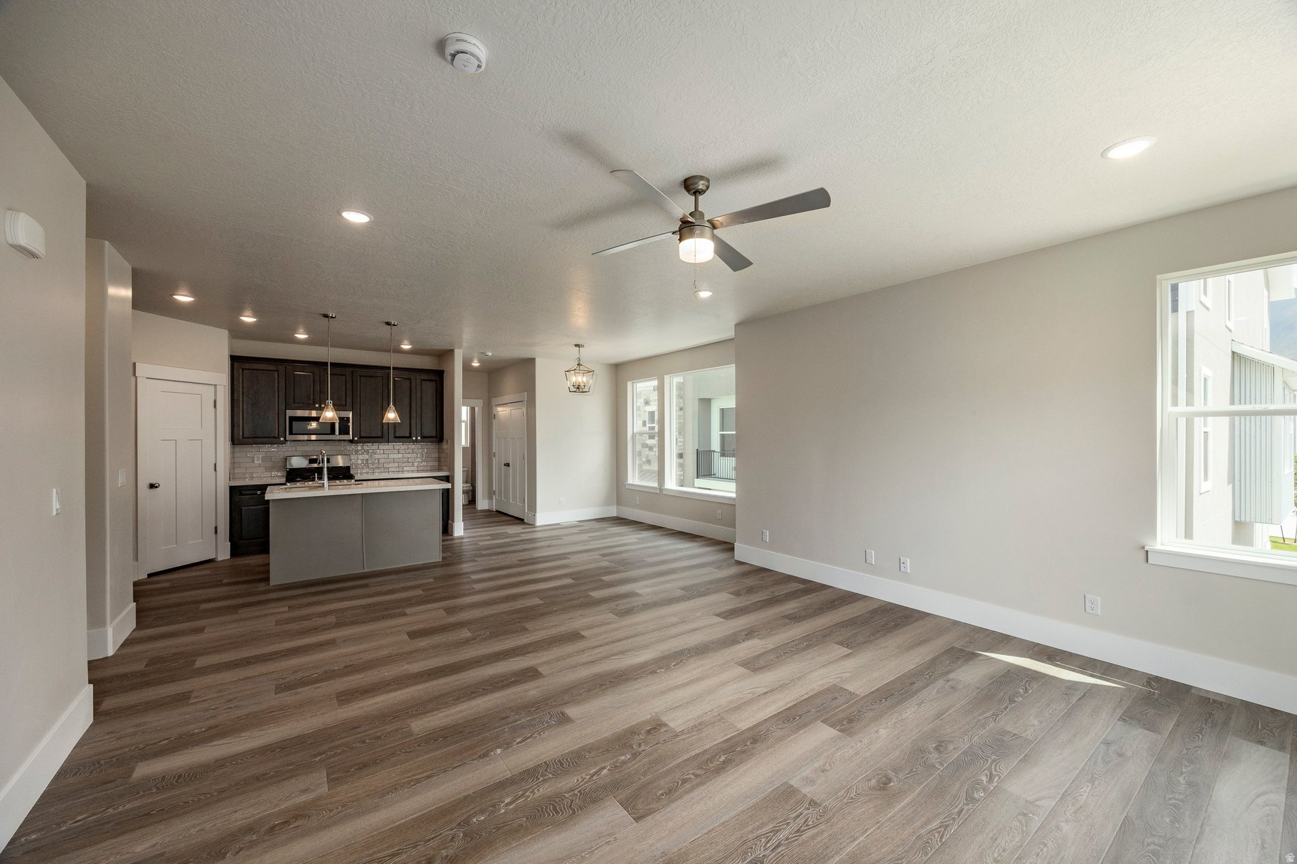 RIDGE - Residential