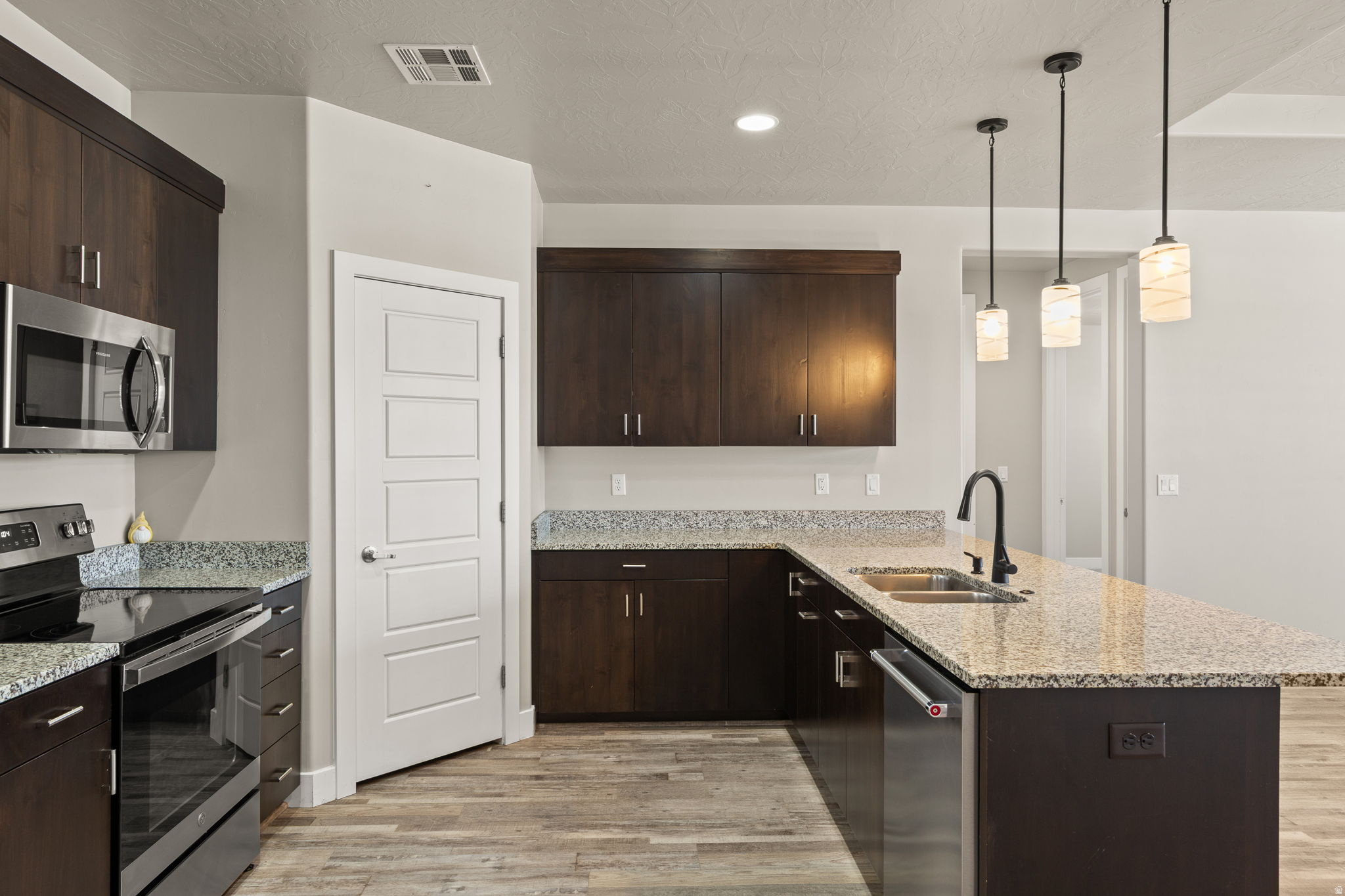 ZION VISTA - Residential