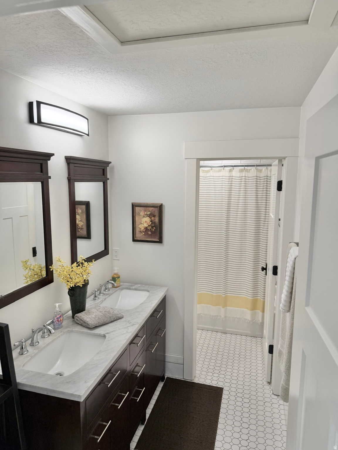 DEER CREST - Residential