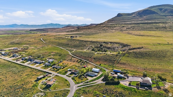 TOLMAN - Land