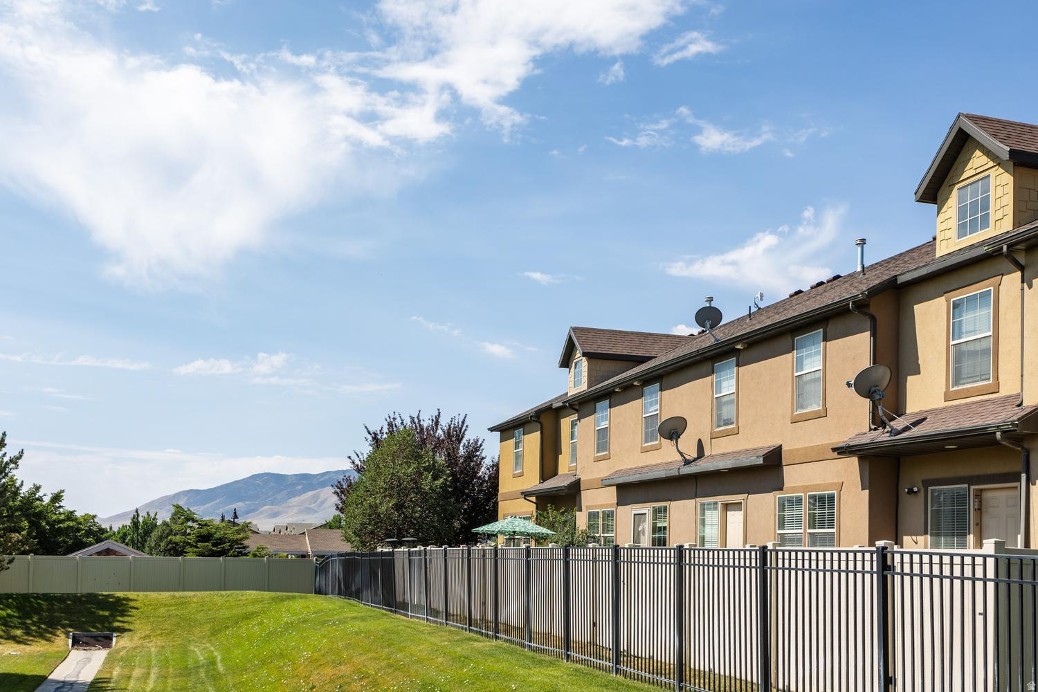 GABLES AT SARATOGA SPRINGS PUD PHASE 1 - Residential