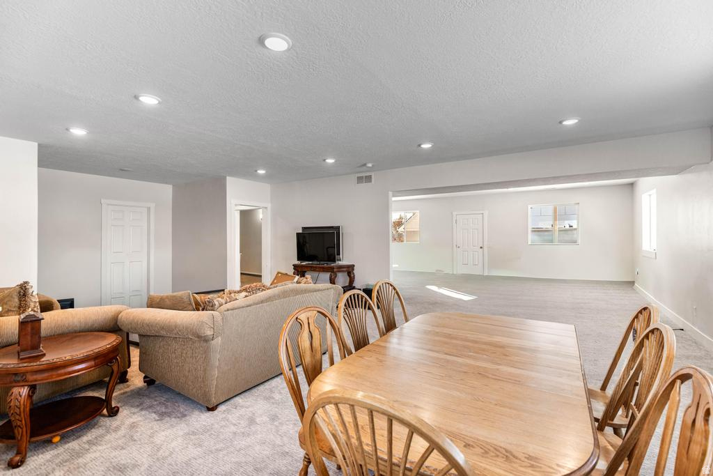 SHADOW BLUFF ESTATES - Residential