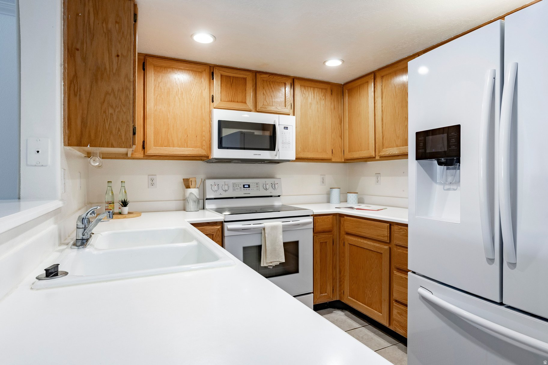 RIVER RUN CONDOMINIU - Residential