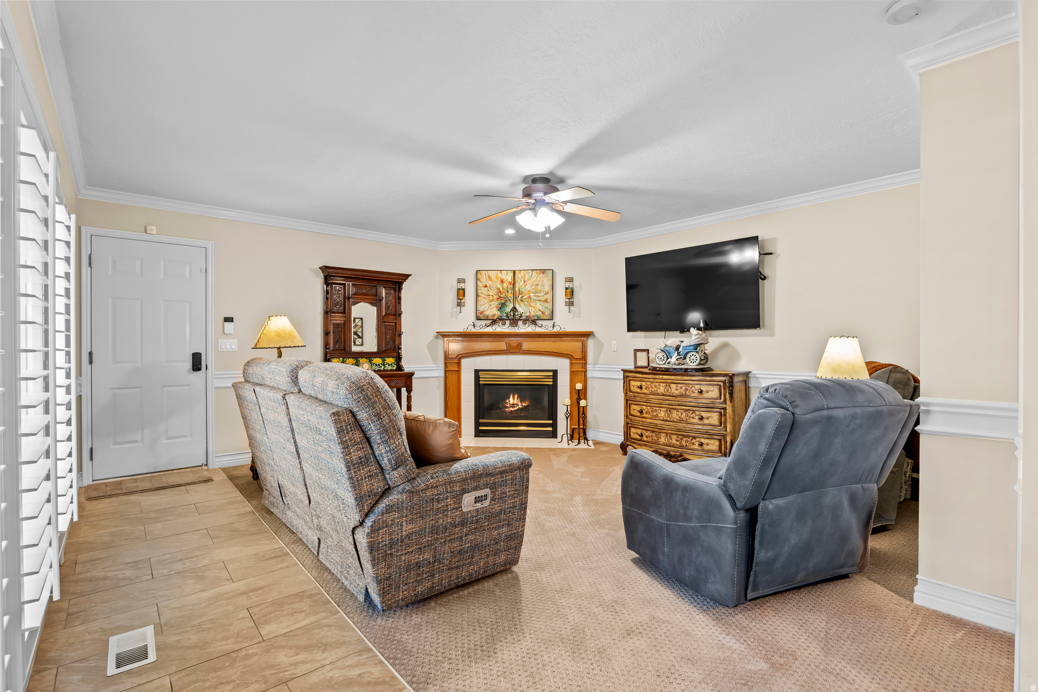 CORNERSTONE CONDO - Residential