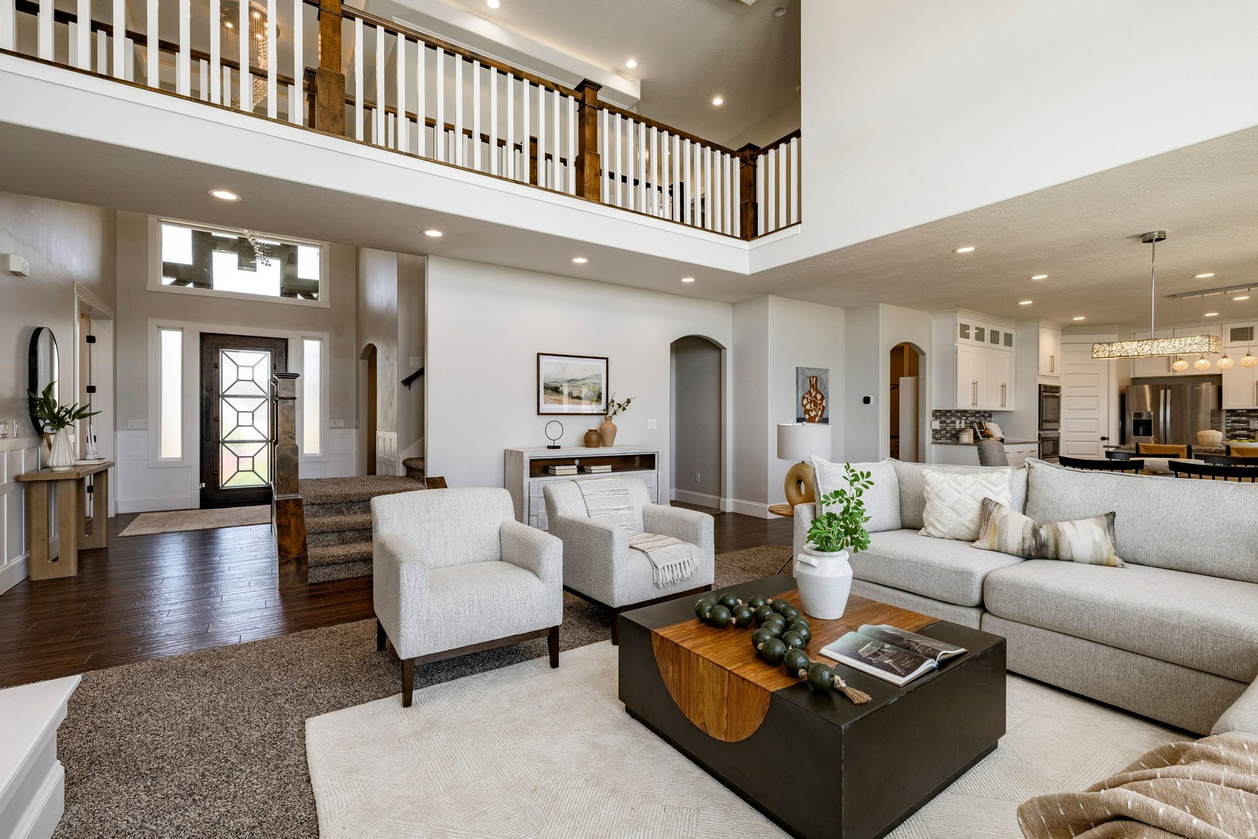 EAGLEPOINTE ESTATES - Residential