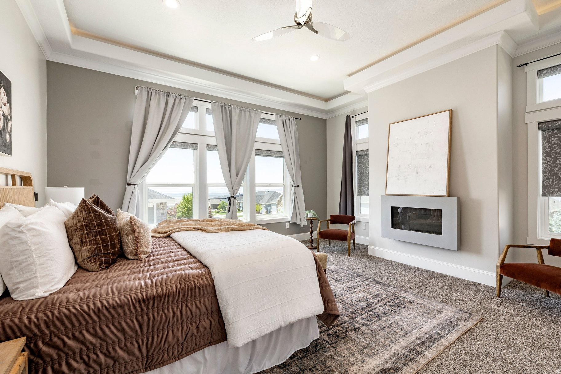 EAGLEPOINTE ESTATES - Residential
