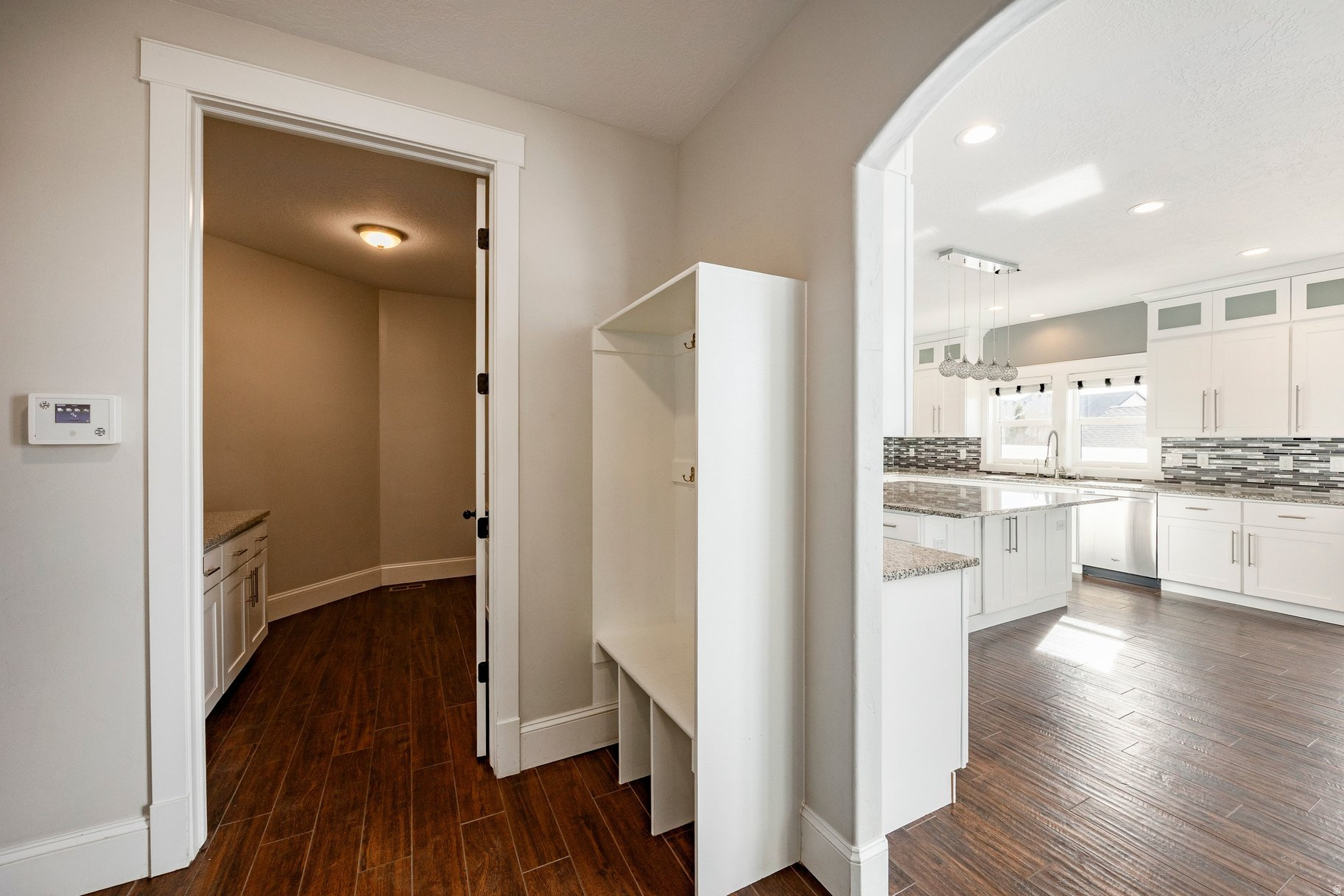 EAGLEPOINTE ESTATES - Residential