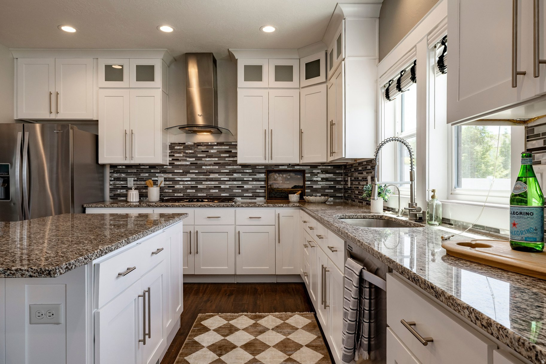 EAGLEPOINTE ESTATES - Residential
