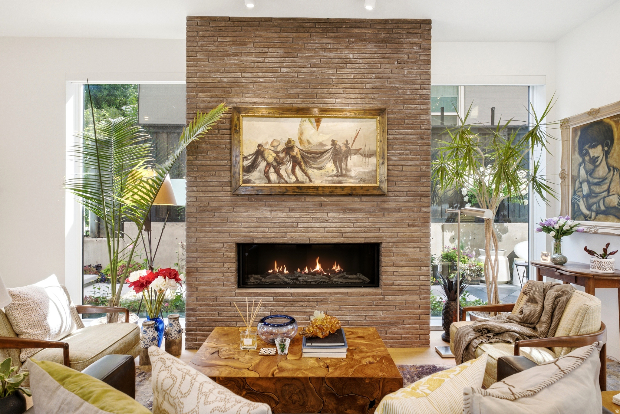 HAMPTONS - Residential Lease