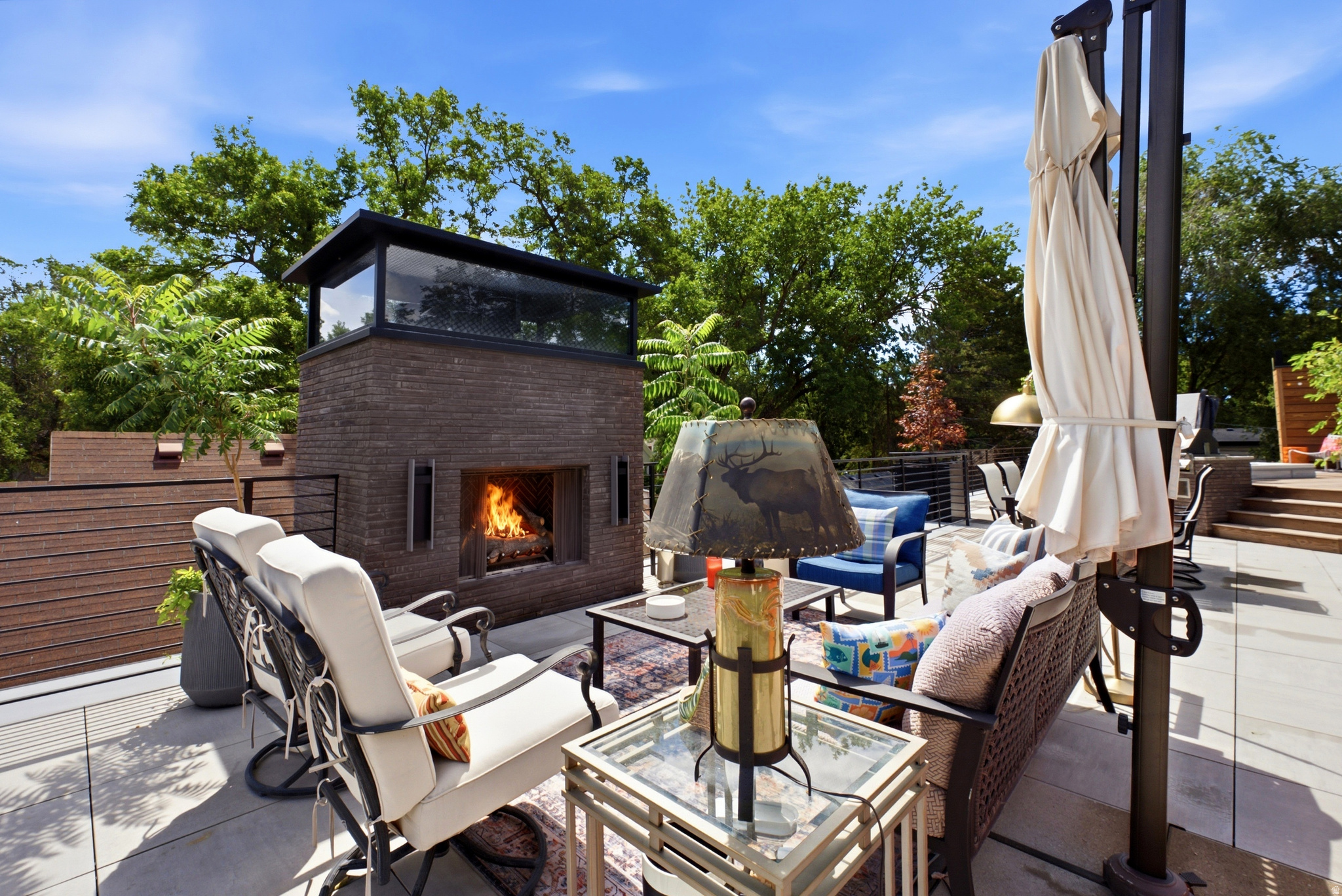 HAMPTONS - Residential Lease