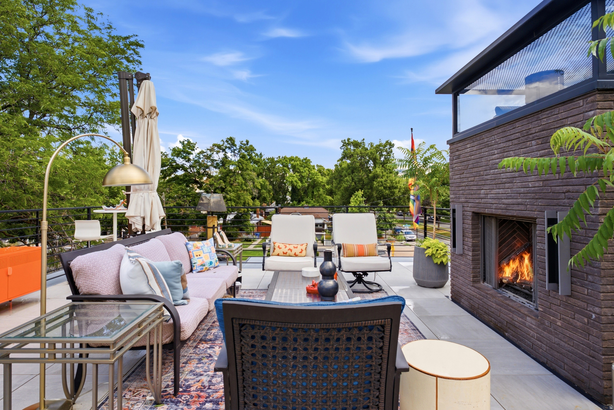 HAMPTONS - Residential Lease