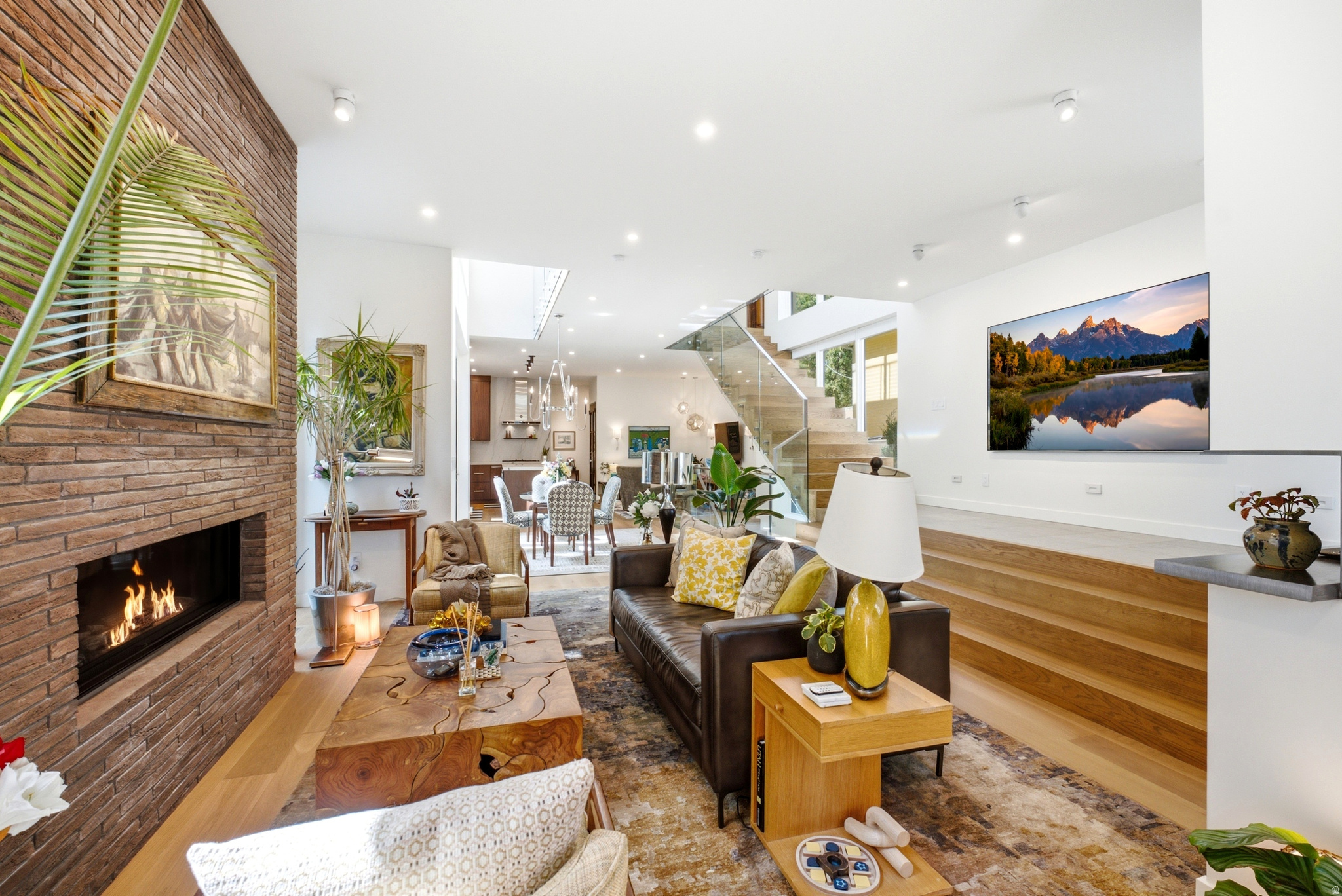 HAMPTONS - Residential Lease