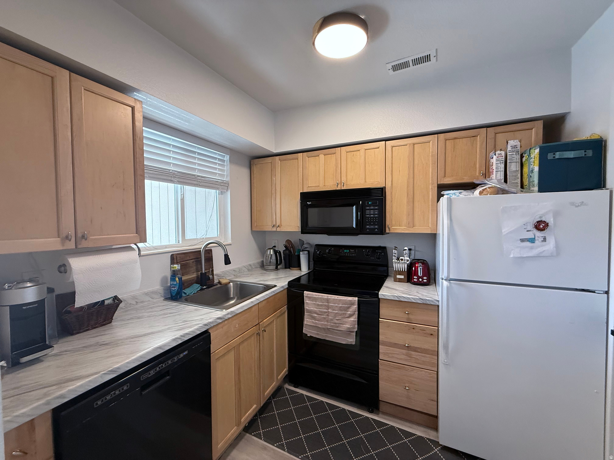 SILVER WOOD ESTATES CONDM - Residential