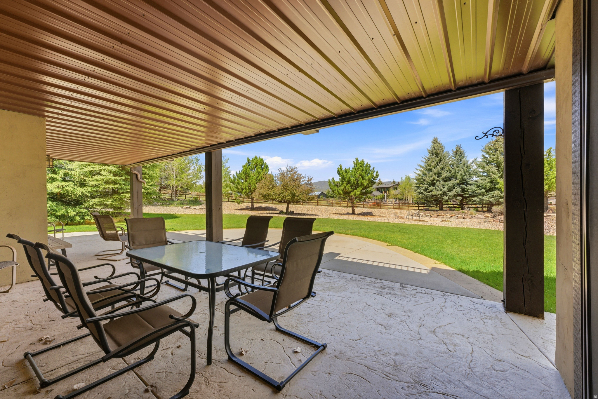 MOUNTAIN RANCH ESTATES - Residential