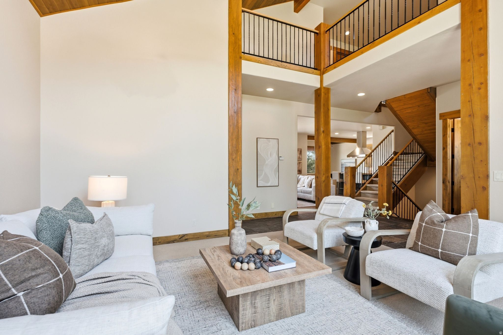 MOUNTAIN RANCH ESTATES - Residential