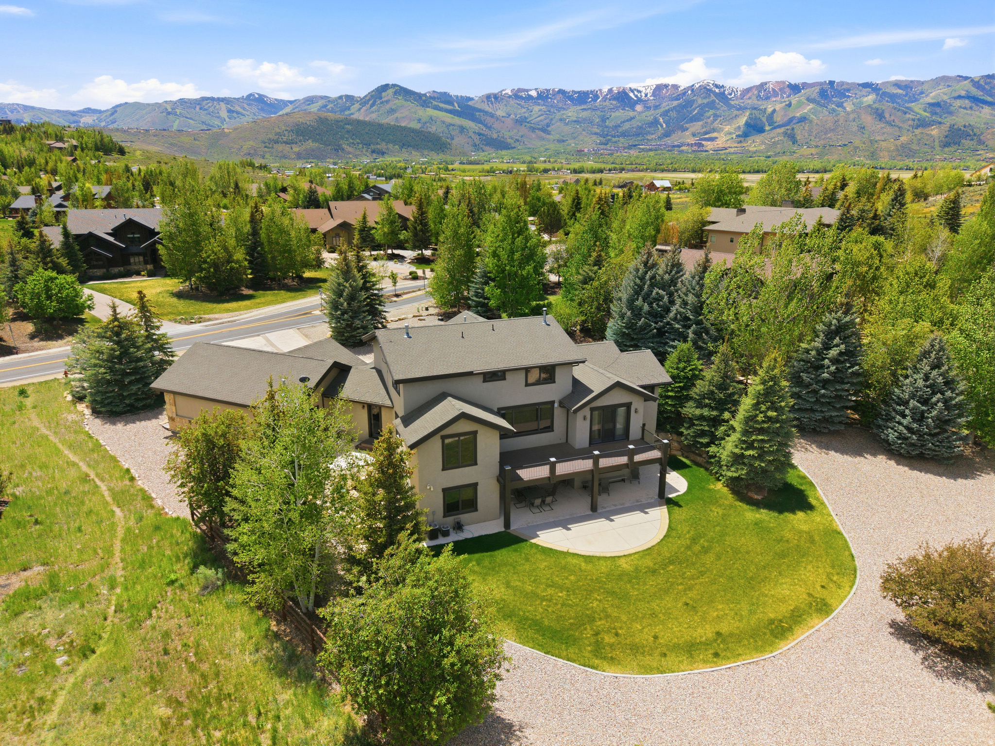 MOUNTAIN RANCH ESTATES - Residential