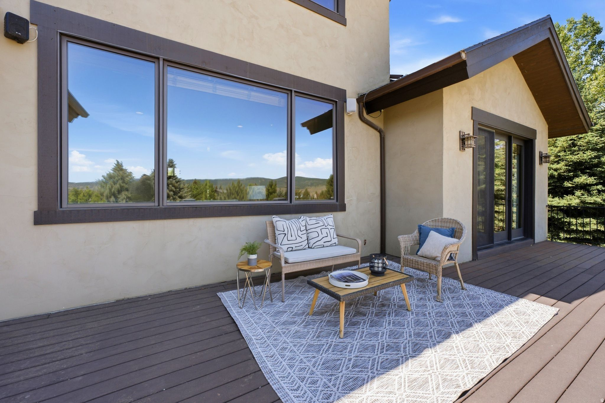 MOUNTAIN RANCH ESTATES - Residential