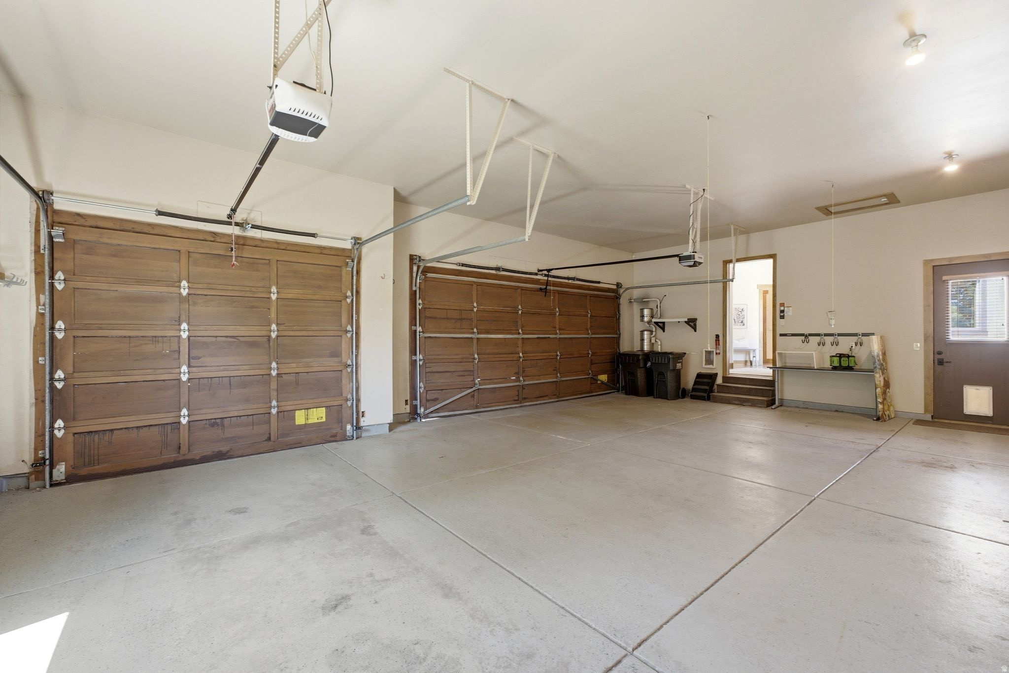 MOUNTAIN RANCH ESTATES - Residential