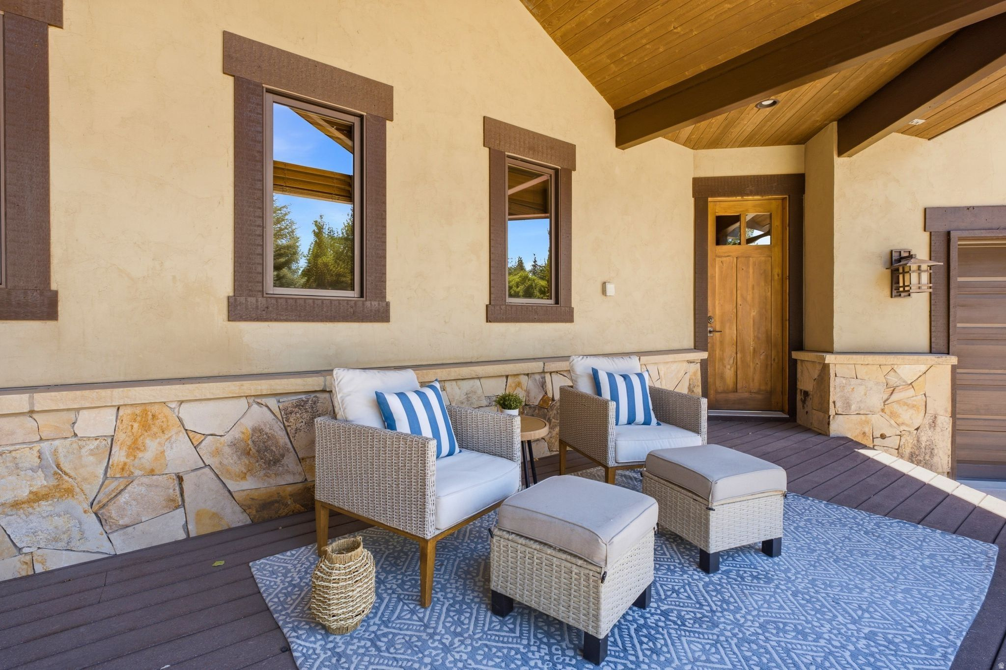MOUNTAIN RANCH ESTATES - Residential
