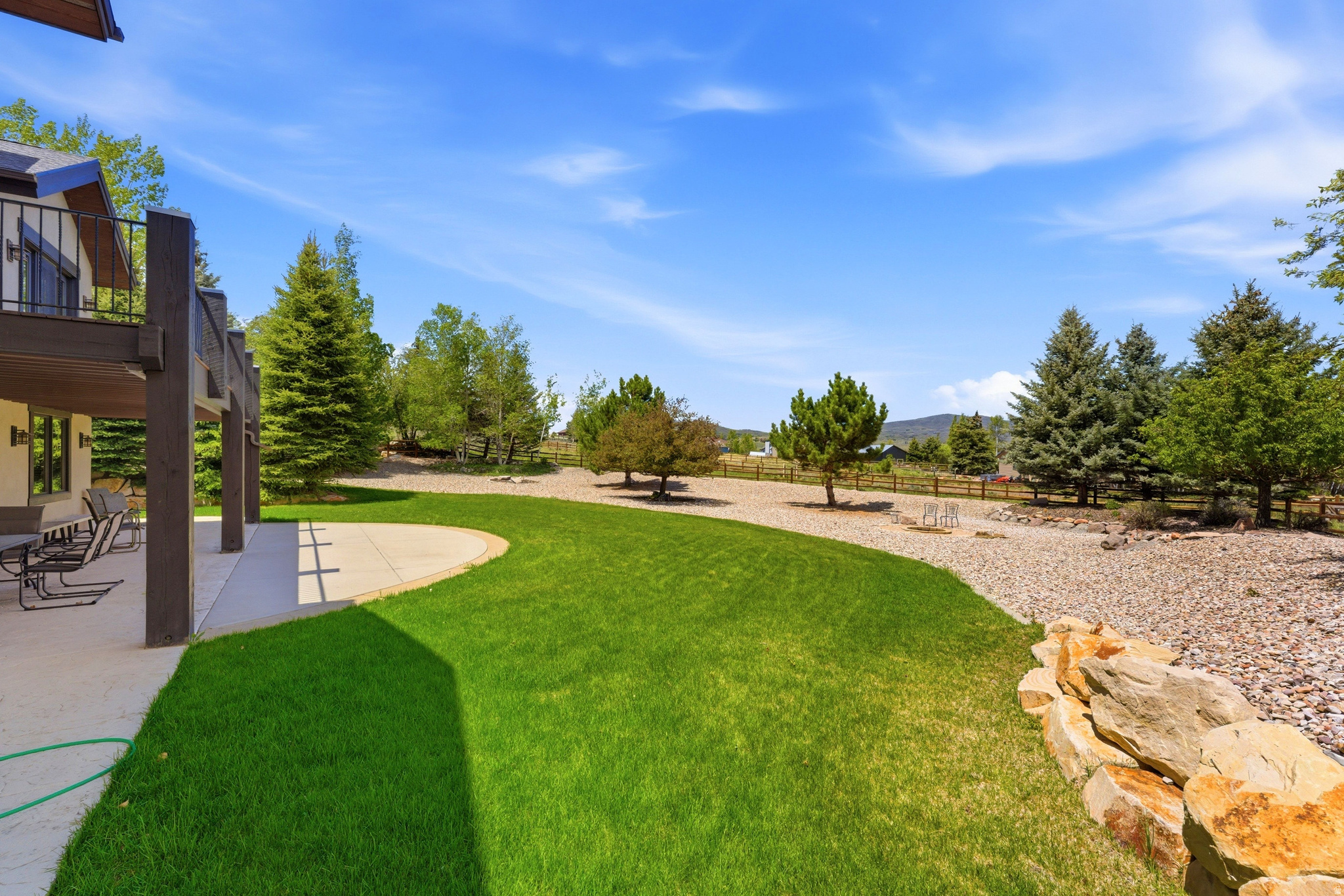 MOUNTAIN RANCH ESTATES - Residential