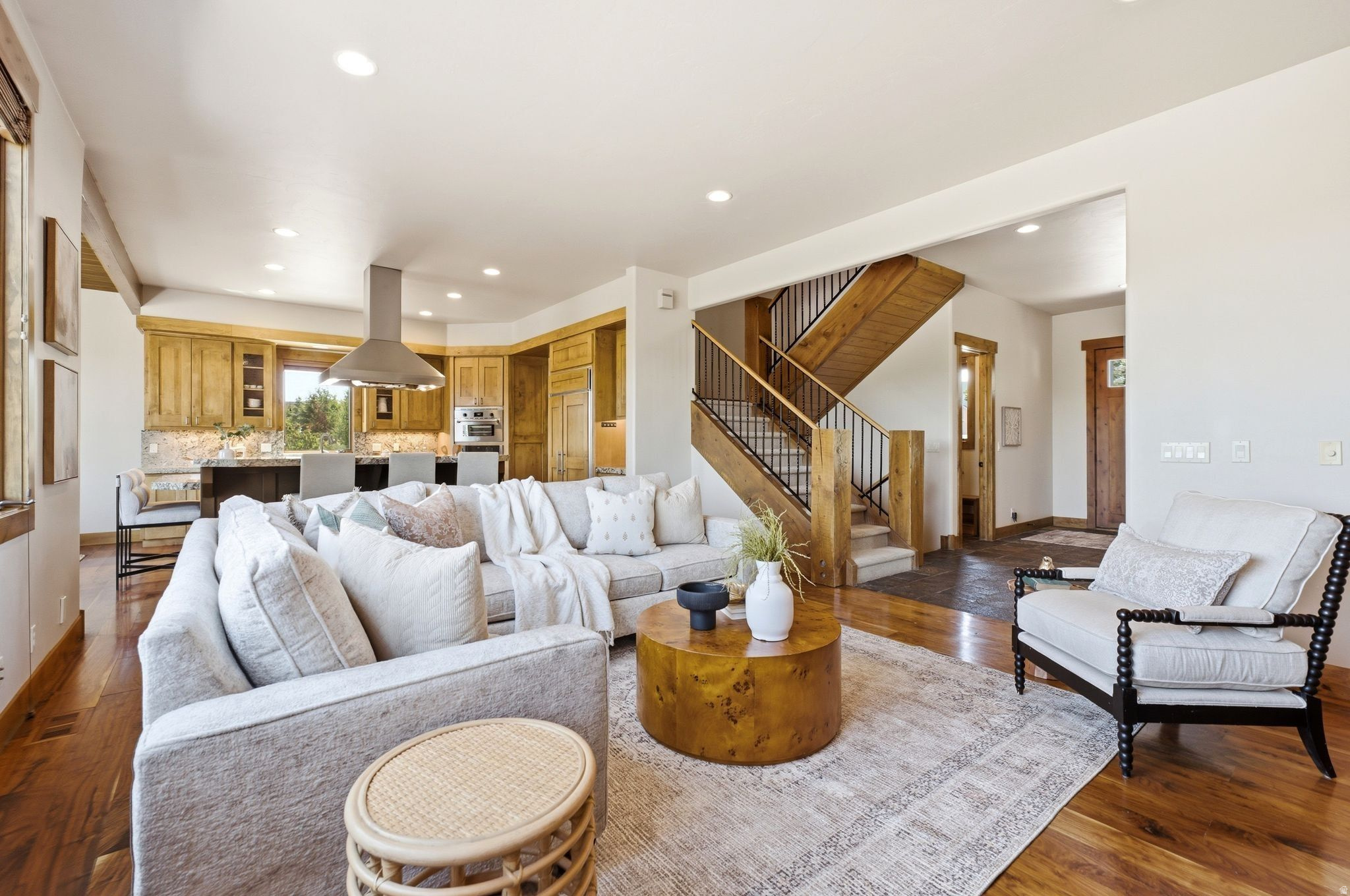MOUNTAIN RANCH ESTATES - Residential