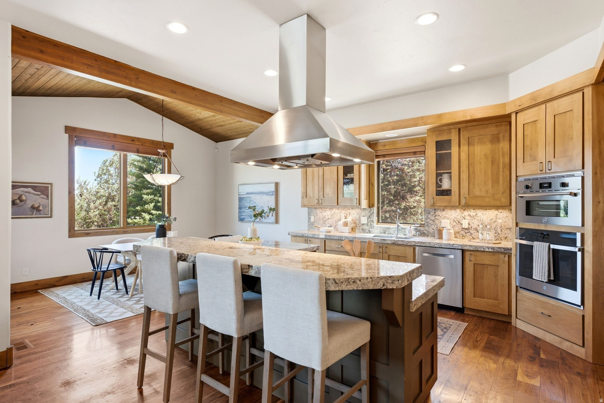 MOUNTAIN RANCH ESTATES - Residential