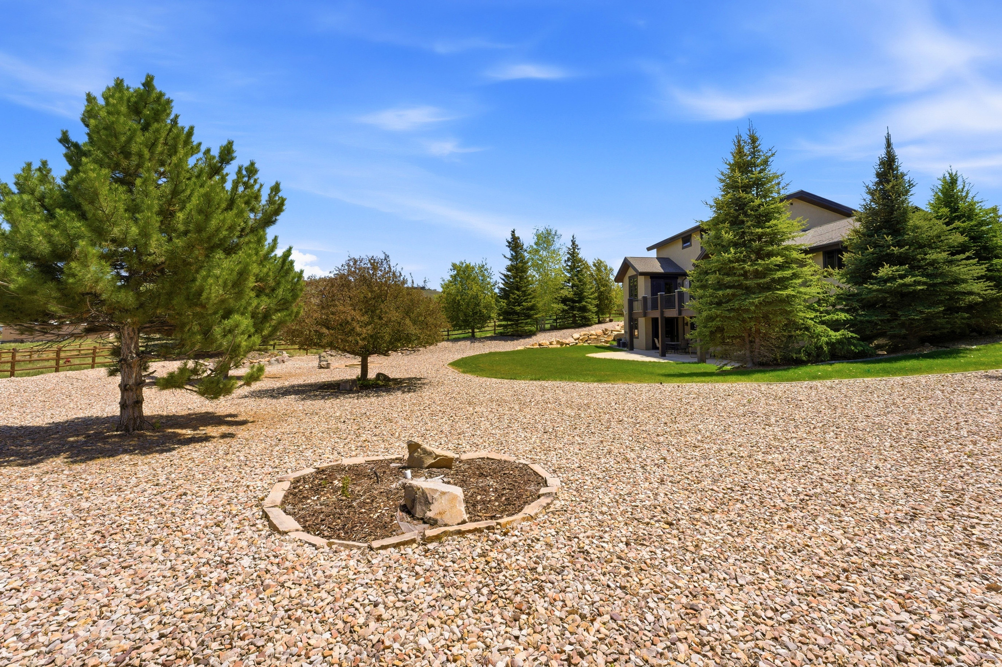 MOUNTAIN RANCH ESTATES - Residential