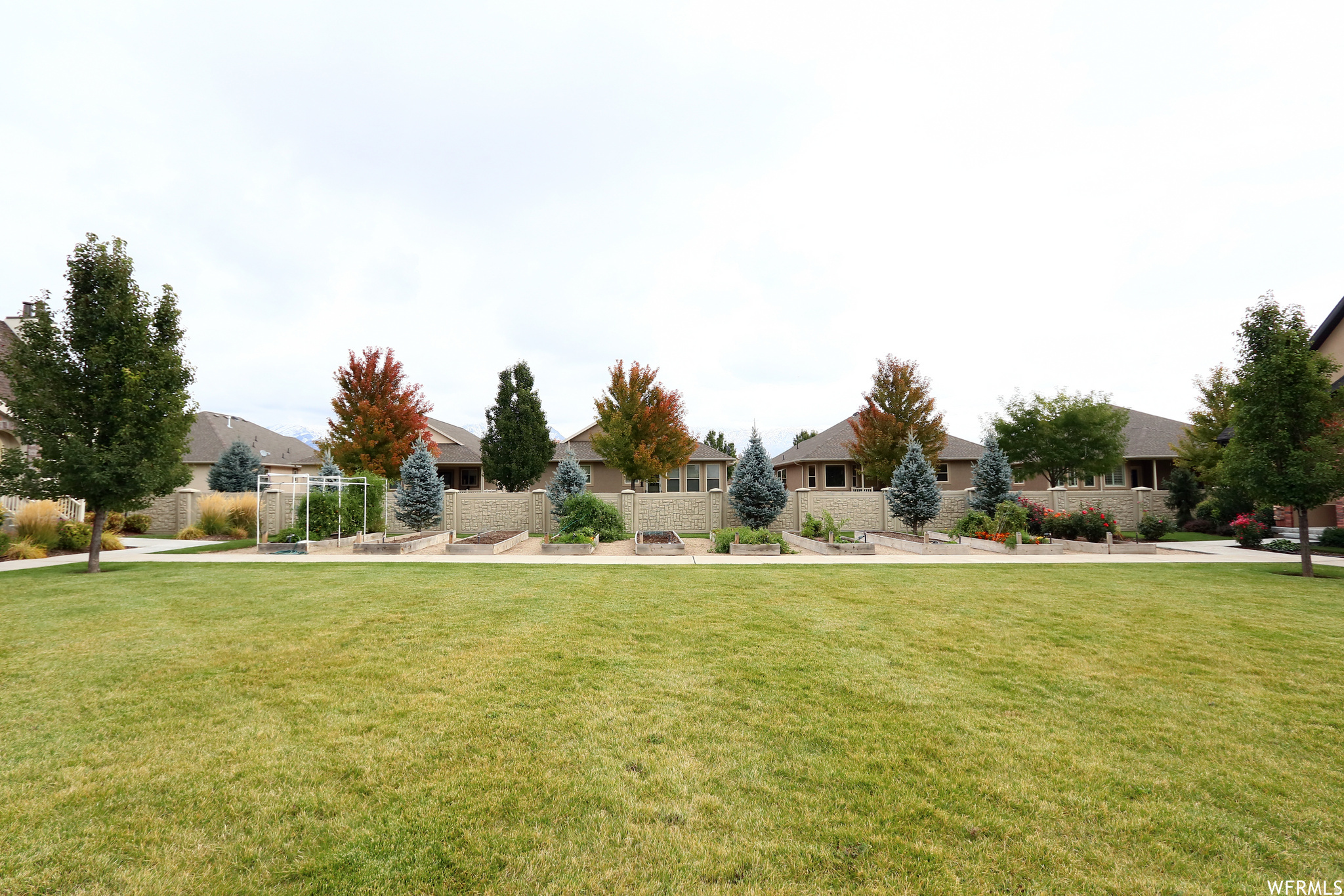 IVORY RIDGE - Residential